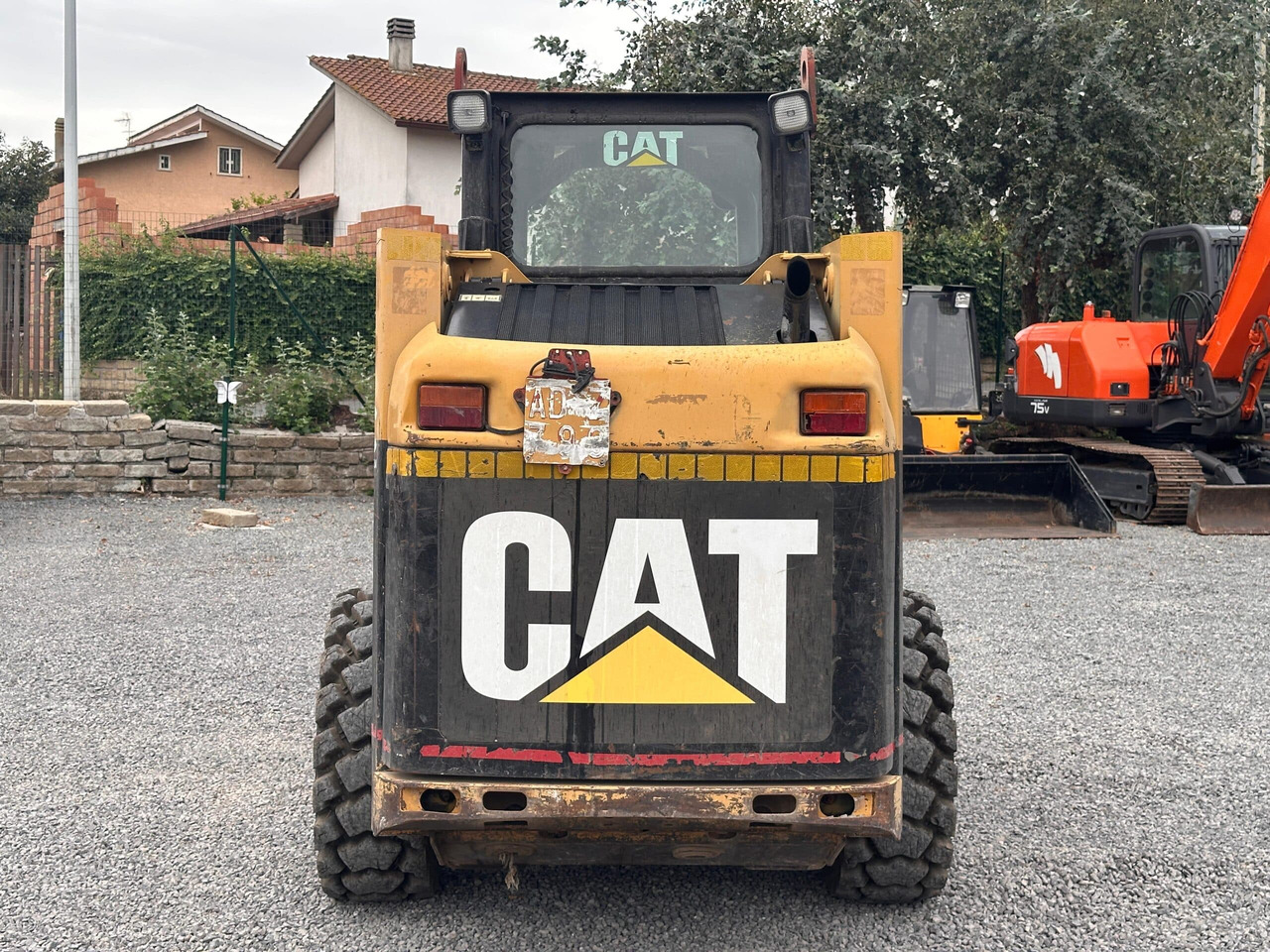 FIAT HITACHI 226BHF - Mini chargeuse: photos 4 FIAT HITACHI 226BHF - Mini chargeuse: photos 4