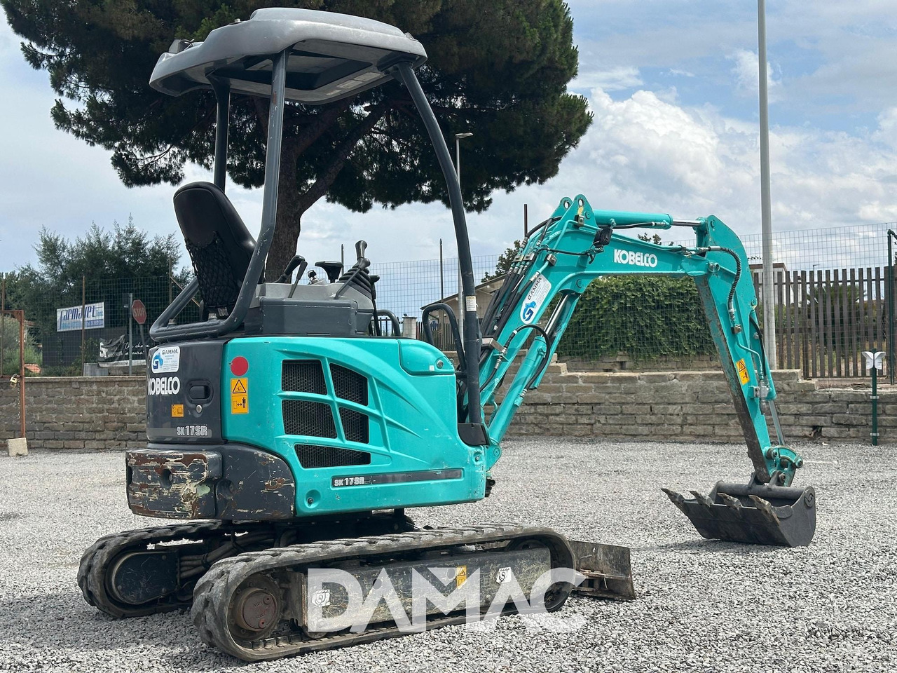 KOBELCO SK17SR-3E - Mini pelle: photos 2 KOBELCO SK17SR-3E - Mini pelle: photos 2
