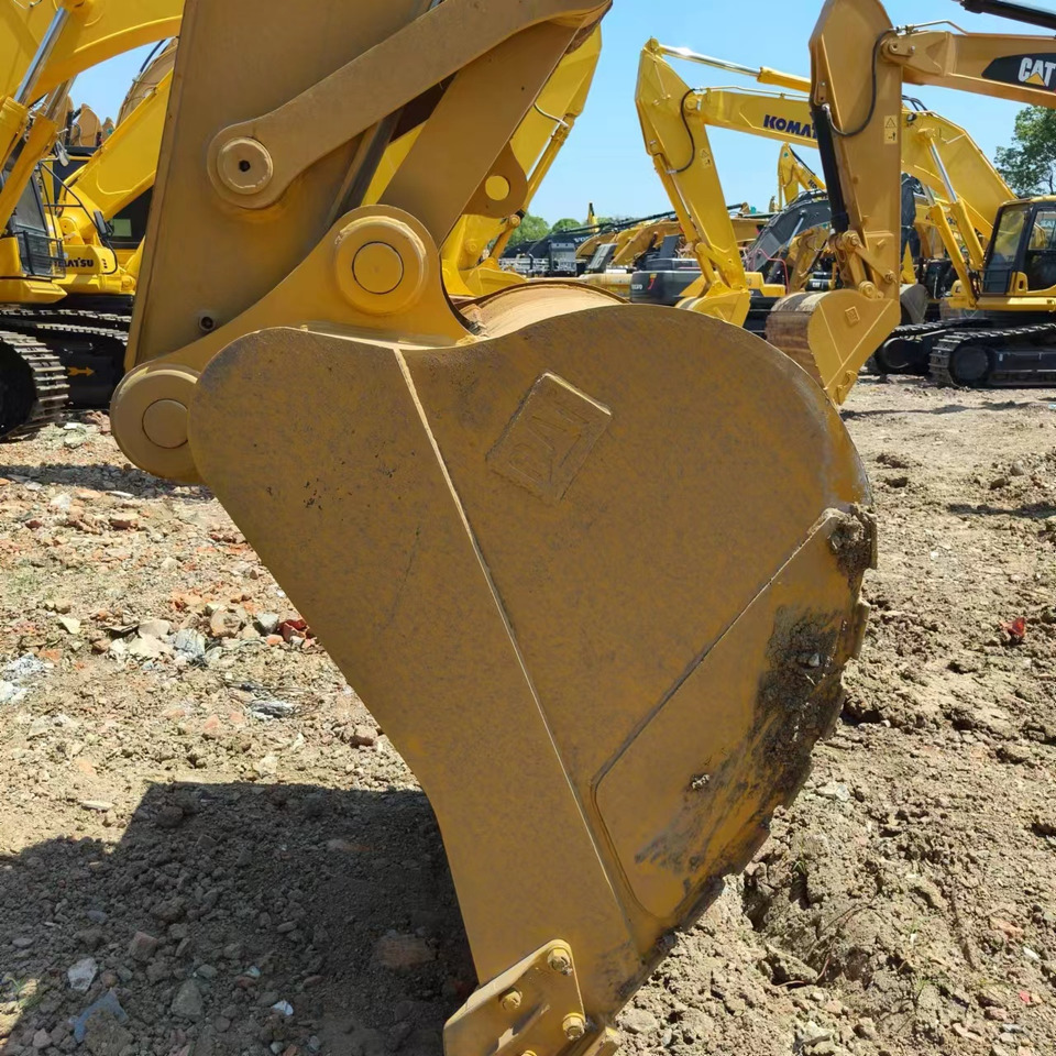 Pelle sur chenille CATERPILLAR 330D: photos 10