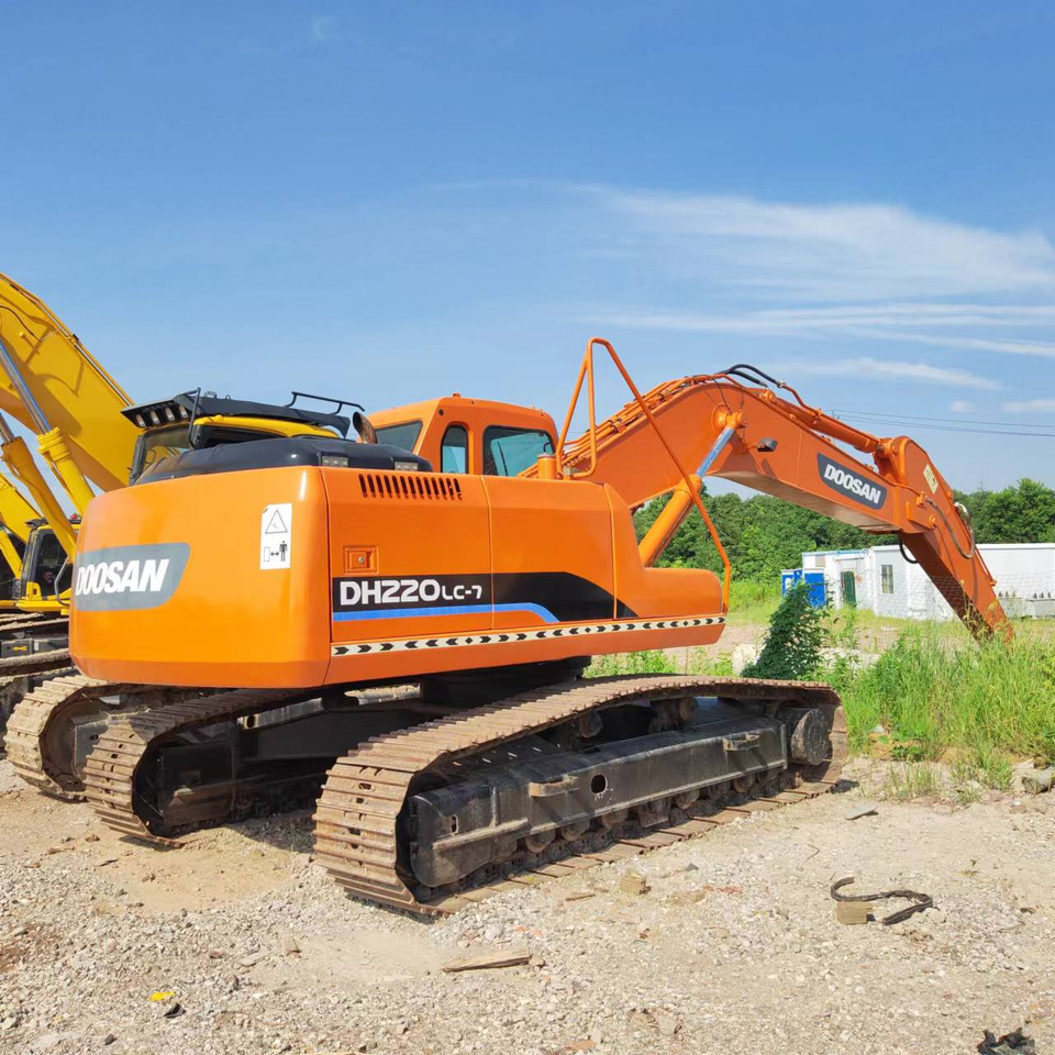 DOOSAN DH220 - Pelle sur chenille: photos 1 DOOSAN DH220 - Pelle sur chenille: photos 1