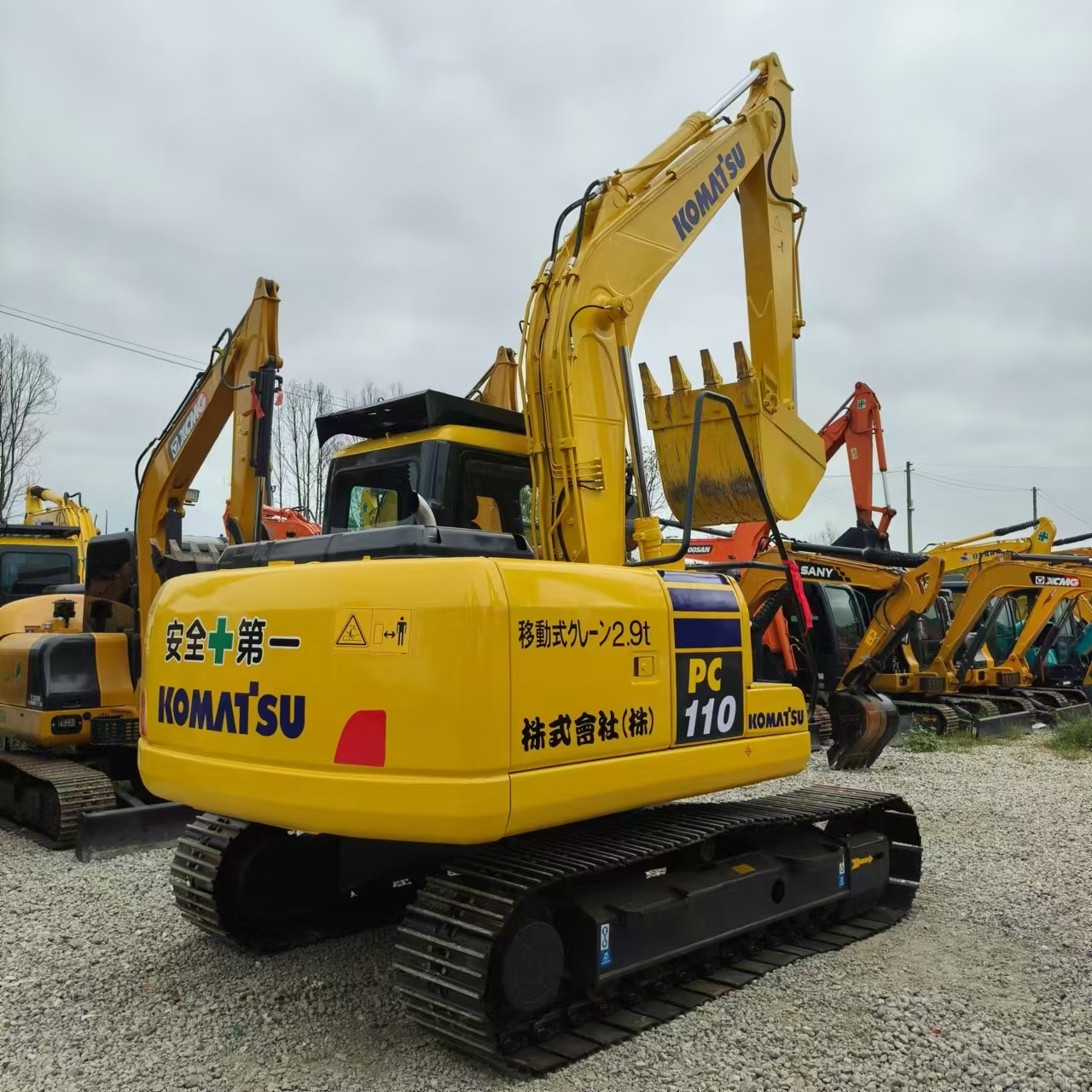 KOMATSU PC110 - Pelle sur chenille: photos 1 KOMATSU PC110 - Pelle sur chenille: photos 1