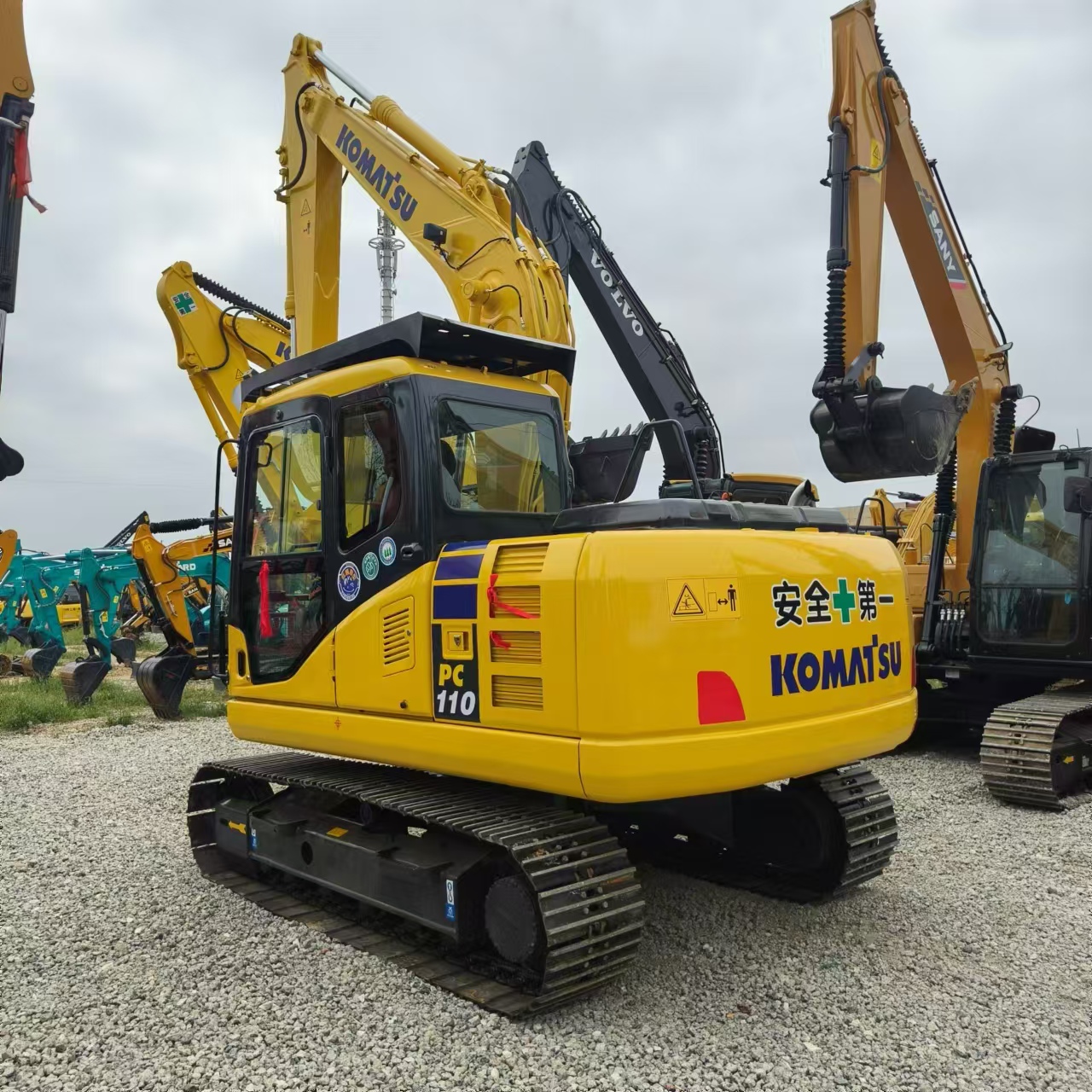 KOMATSU PC110 - Pelle sur chenille: photos 2 KOMATSU PC110 - Pelle sur chenille: photos 2