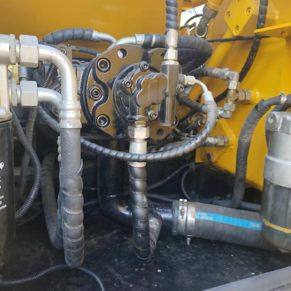 SANY SY135 - Pelle sur chenille: photos 4 SANY SY135 - Pelle sur chenille: photos 4