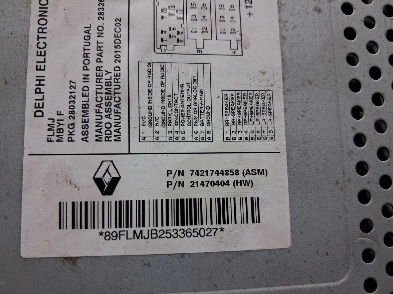 DELPHI RADIO DELPHI RADIOODTWARZACZ CD 12V RENAULT GAMA D ORYGINAŁ - Cabine et intérieur pour Camion: photos 5 DELPHI RADIO DELPHI RADIOODTWARZACZ CD 12V RENAULT GAMA D ORYGINAŁ - Cabine et intérieur pour Camion: photos 5