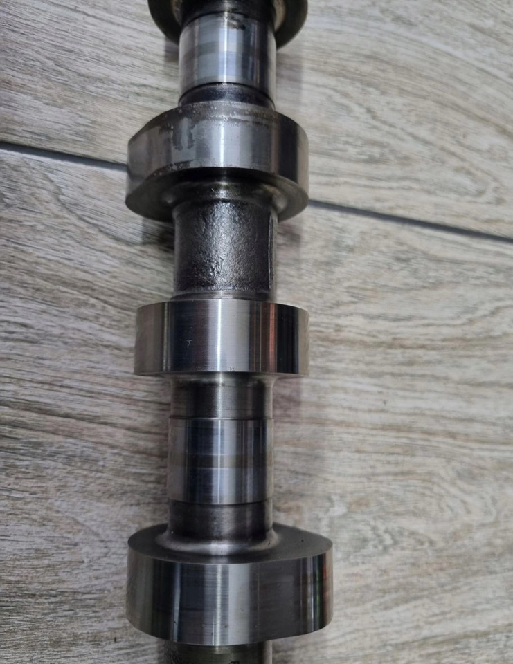 DEUTZ 04901003 04902099 TCD2013L64V - Arbre à cames: photos 5 DEUTZ 04901003 04902099 TCD2013L64V - Arbre à cames: photos 5