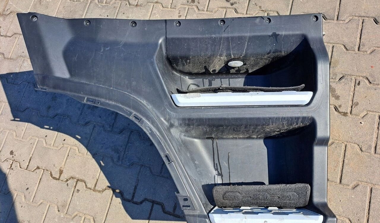 Ford F-MAX JC46 Ford F-MAX STOPNICA GÓRNA KOMPLETNA STELAŻ STOPIEŃ PRAWY FORD F-MAX EURO 6. Informacje o sprzedającym truck - Marchepied pour Camion: photos 1 Ford F-MAX JC46 Ford F-MAX STOPNICA GÓRNA KOMPLETNA STELAŻ STOPIEŃ PRAWY FORD F-MAX EURO 6. Informacje o sprzedającym truck - Marchepied pour Camion: photos 1