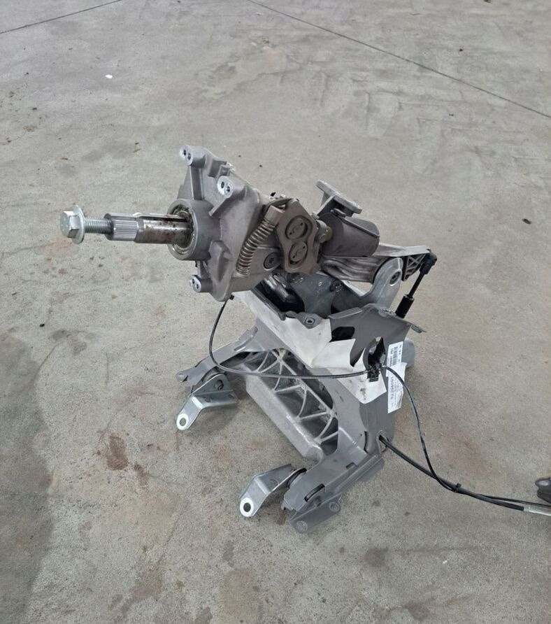 MECHANIZM REGULACJI KIEROWNICY VOLVO FH 4 EURO 6 - Suspension pour Camion: photos 1 MECHANIZM REGULACJI KIEROWNICY VOLVO FH 4 EURO 6 - Suspension pour Camion: photos 1