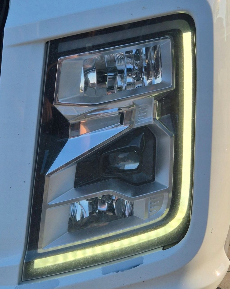 REFLEKTOR LAMPA LEWA FORD F MAX LED XENON - Feu avant: photos 2 REFLEKTOR LAMPA LEWA FORD F MAX LED XENON - Feu avant: photos 2
