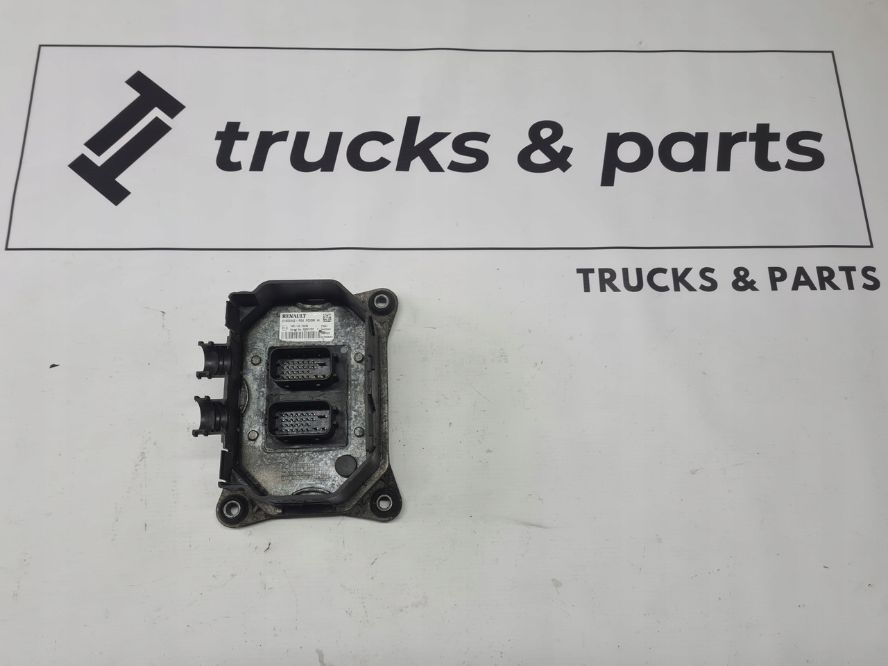 RENAULT STEROWNIK MODUŁ ŚWIATEŁ FCIOM RENAULT GAMA T C K RANGE - Lumière/ Éclairage pour Camion: photos 1 RENAULT STEROWNIK MODUŁ ŚWIATEŁ FCIOM RENAULT GAMA T C K RANGE - Lumière/ Éclairage pour Camion: photos 1