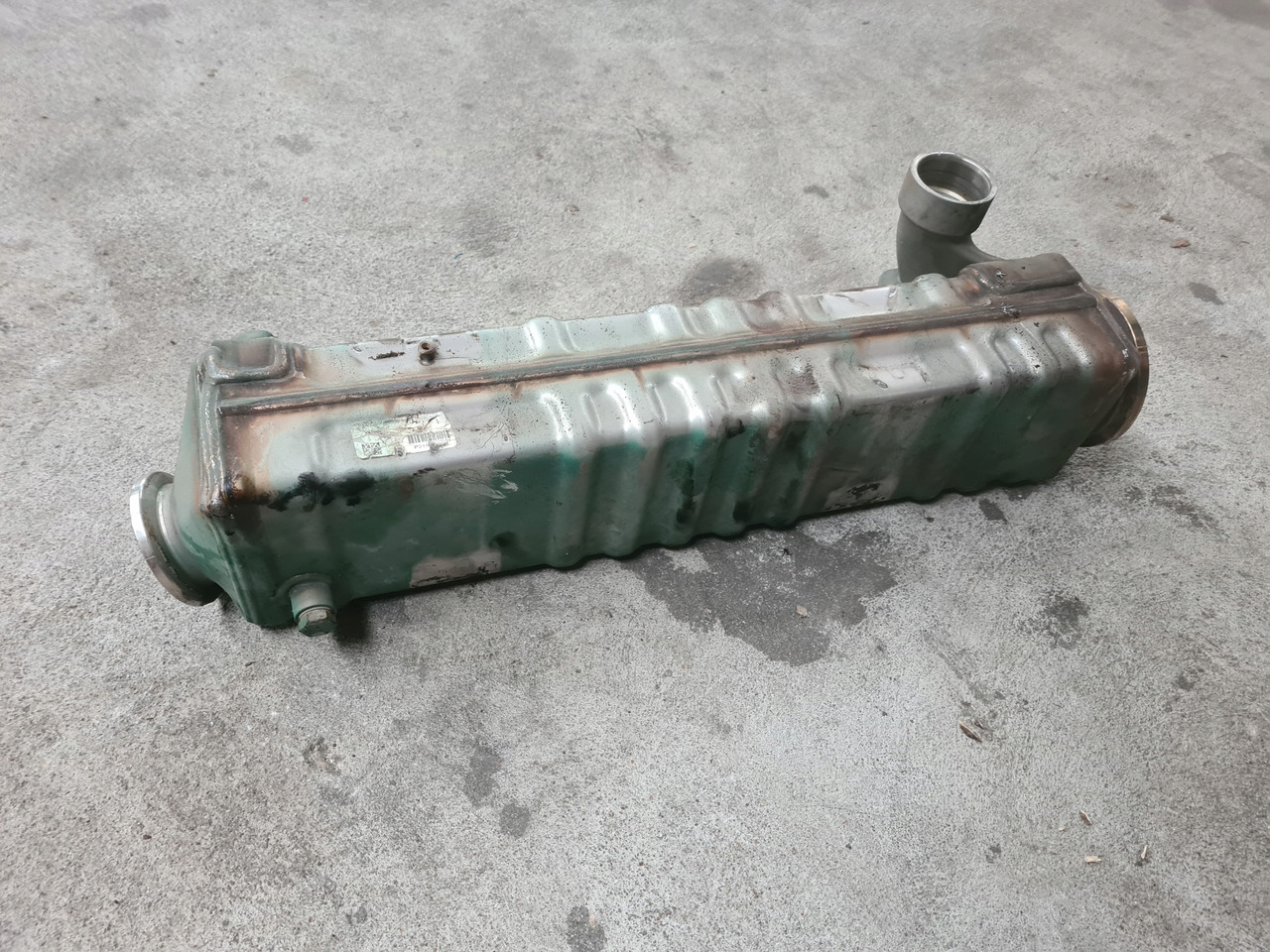 VOLVO 21944868 - Refroidisseur EGR: photos 2 VOLVO 21944868 - Refroidisseur EGR: photos 2