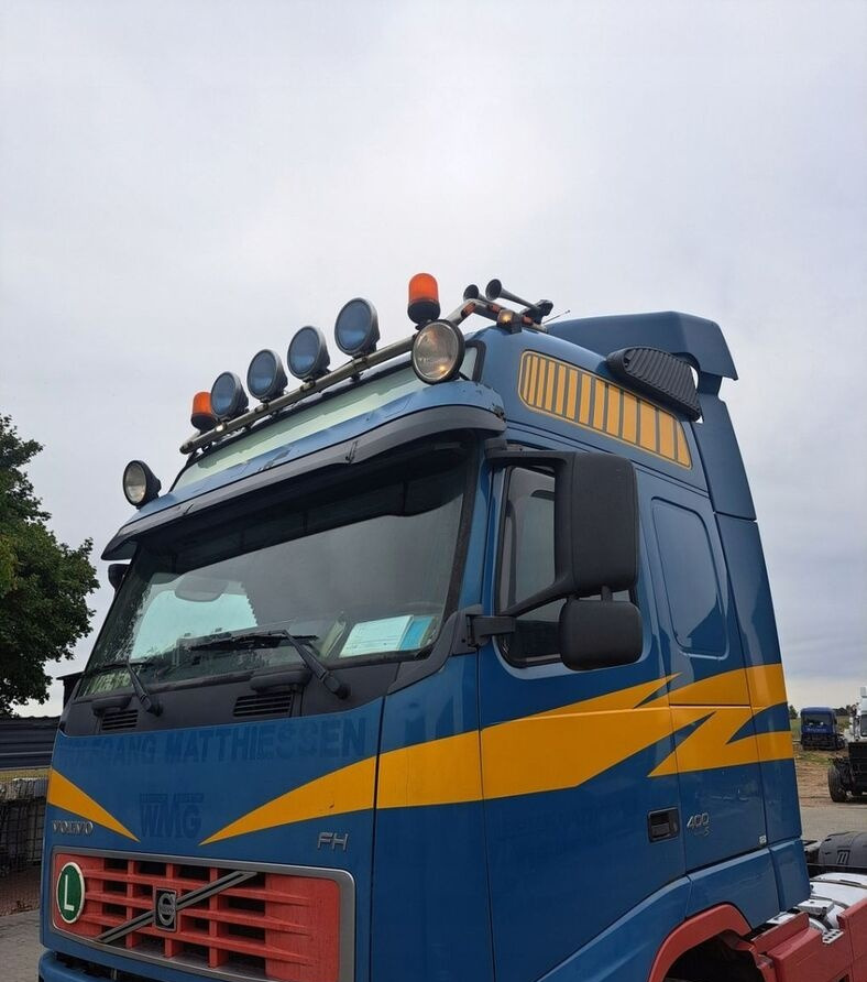 VOLVO KOMPLETNA VOLVO FH 12 13 GLOBETROTTER - Cabine pour Camion: photos 2 VOLVO KOMPLETNA VOLVO FH 12 13 GLOBETROTTER - Cabine pour Camion: photos 2