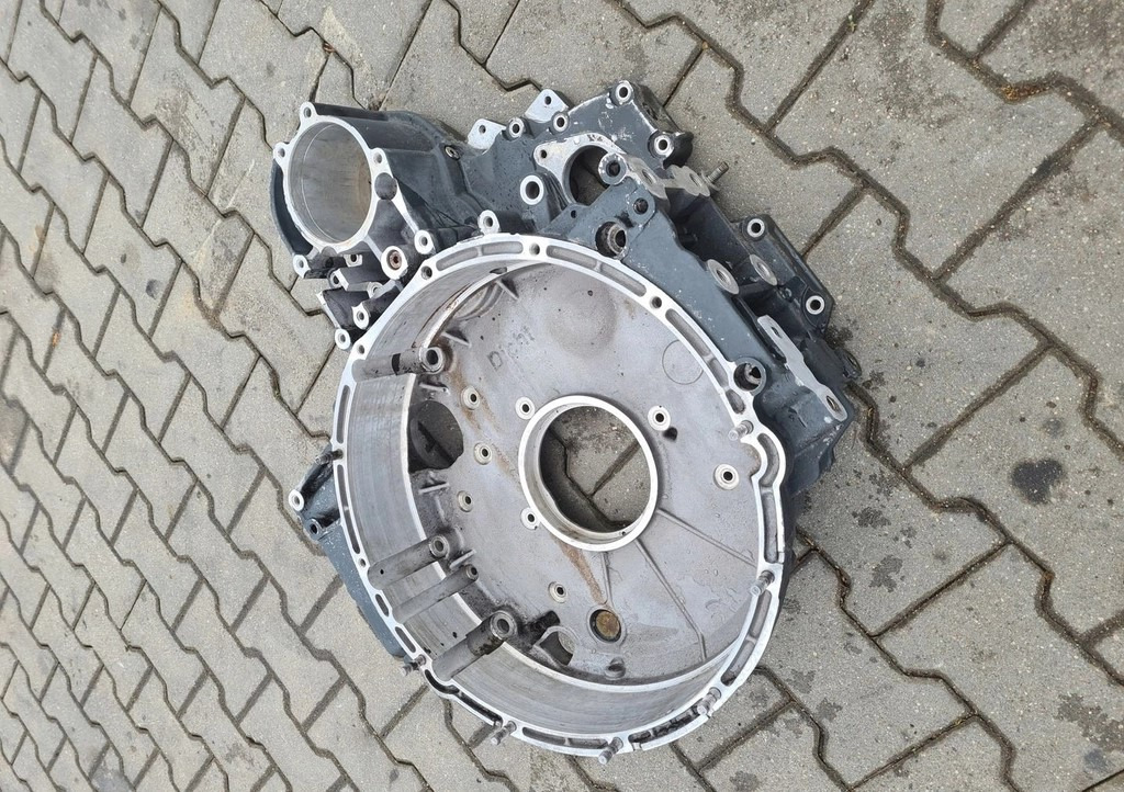 VOLVO OBUDOWA SPRZĘGŁA KOŁA ZAMACHOWEGO VOLVO FL FE D7 RENAULT PREMIUM MIDLUM DXI - Embrayage et pièces pour Camion: photos 3 VOLVO OBUDOWA SPRZĘGŁA KOŁA ZAMACHOWEGO VOLVO FL FE D7 RENAULT PREMIUM MIDLUM DXI - Embrayage et pièces pour Camion: photos 3