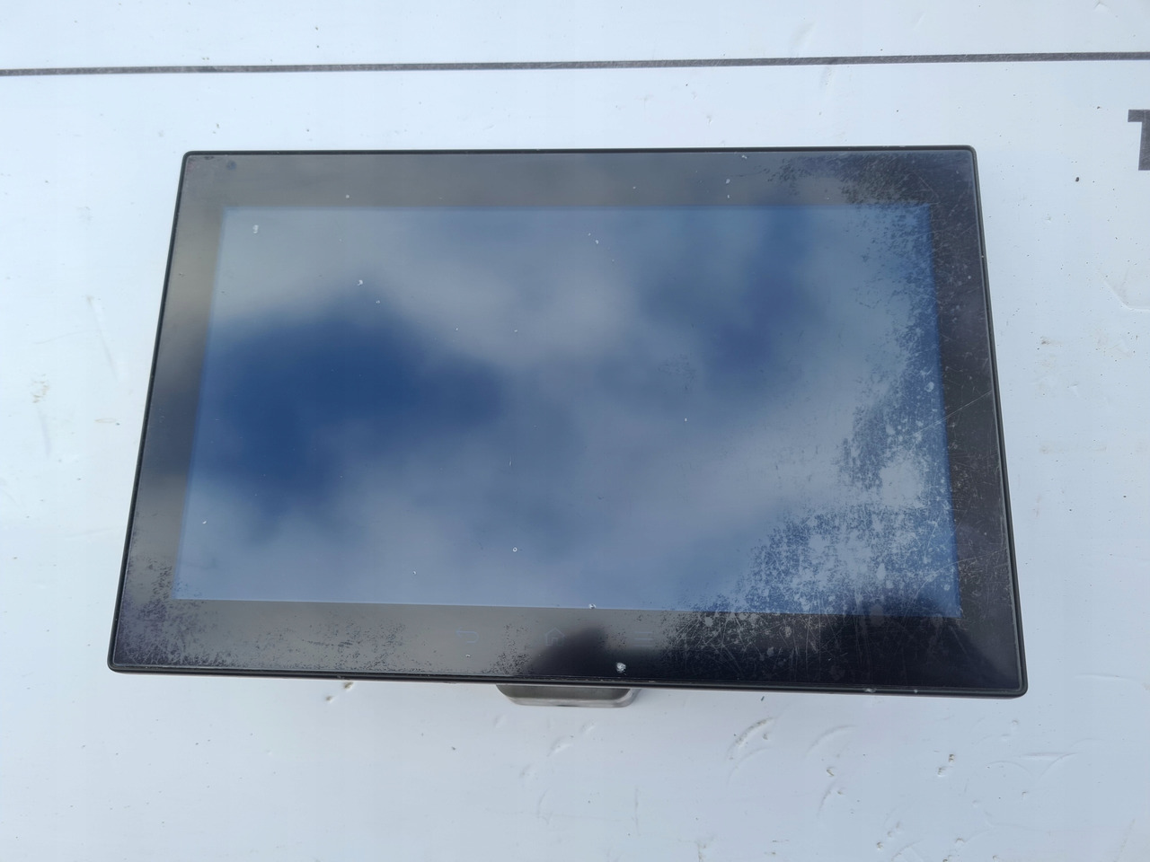 VOLVO WYŚWIETLACZ PANEL RADIA NAWIGACJI VOLVO FH 5 23602612 - Cabine et intérieur pour Camion: photos 2 VOLVO WYŚWIETLACZ PANEL RADIA NAWIGACJI VOLVO FH 5 23602612 - Cabine et intérieur pour Camion: photos 2