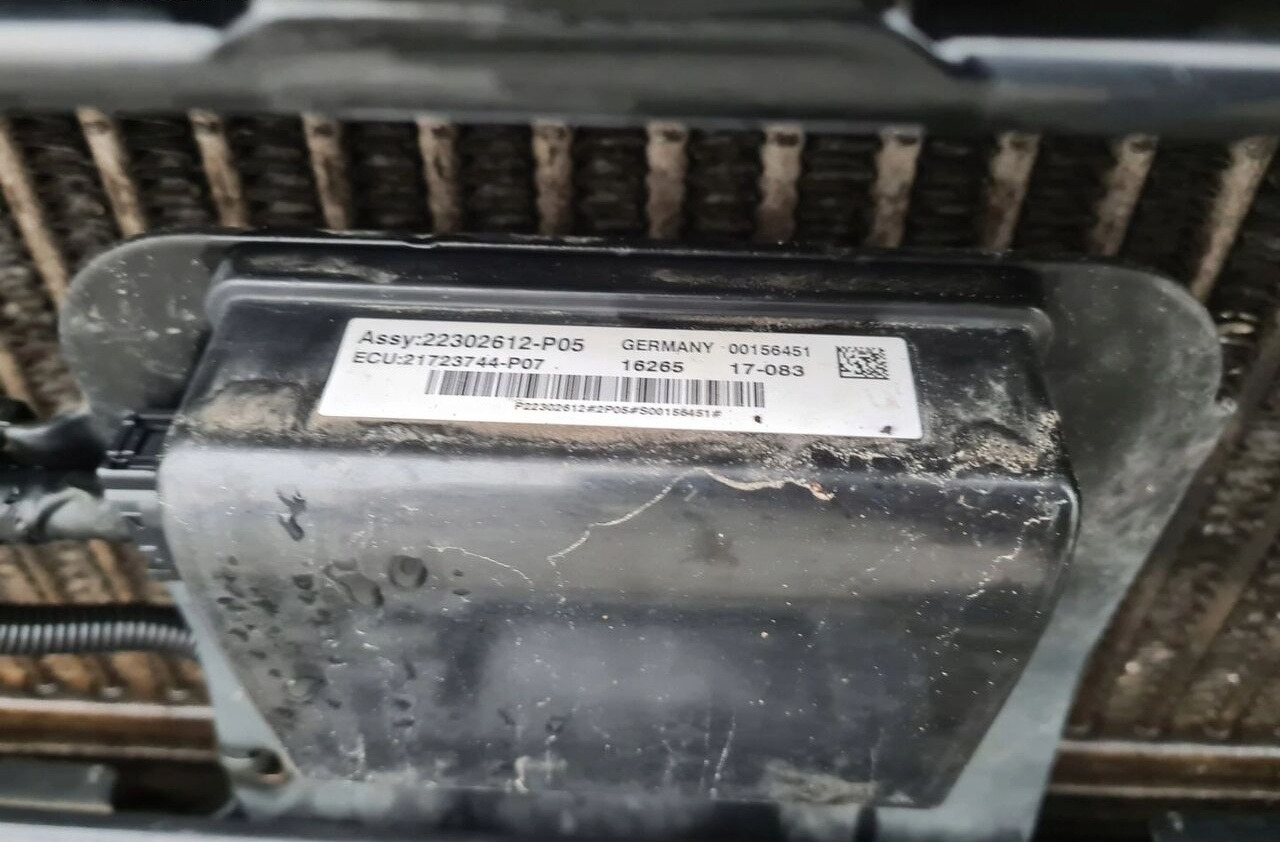 Volvo RADAR DISTRONIK MOCOWANIE RENAULT GAMA RANGE FH FM 4 FH 16 FMX F Volvo RENAULT GAMA RANGE VOLVO FH FM 4 FH 16 FMX FL FE - Bloc de gestion pour Camion: photos 2 Volvo RADAR DISTRONIK MOCOWANIE RENAULT GAMA RANGE FH FM 4 FH 16 FMX F Volvo RENAULT GAMA RANGE VOLVO FH FM 4 FH 16 FMX FL FE - Bloc de gestion pour Camion: photos 2