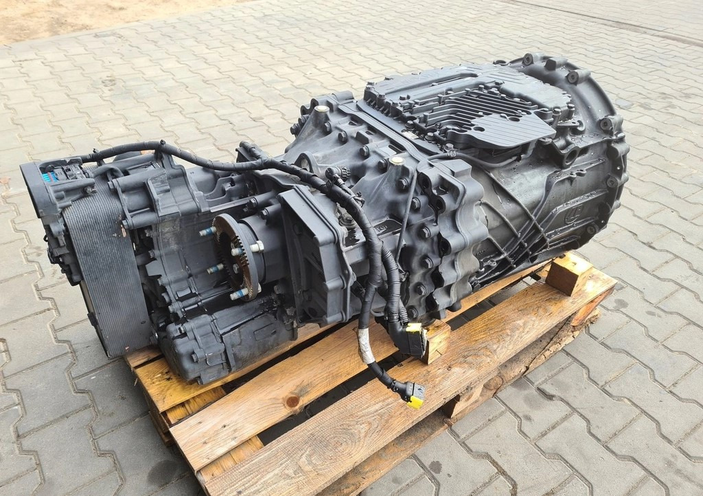 ZF TRAXON 12TX2621 Z RETARDEREM TD JC46 7K481BAB 2022 ROK - Boîte de vitesse: photos 5 ZF TRAXON 12TX2621 Z RETARDEREM TD JC46 7K481BAB 2022 ROK - Boîte de vitesse: photos 5