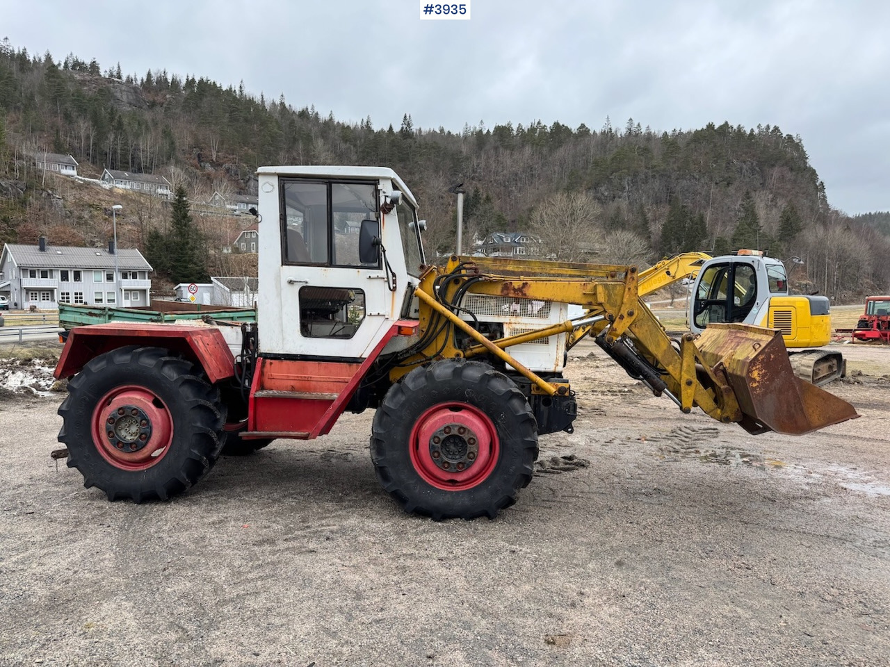 1977 MB Trac 800 Mercedes-Benz w/front loader - Tracteur agricole: photos 1 1977 MB Trac 800 Mercedes-Benz w/front loader - Tracteur agricole: photos 1