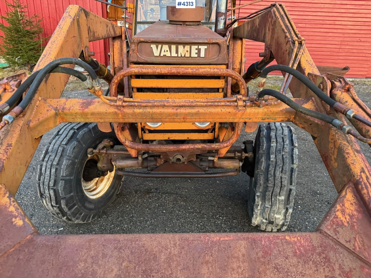 1980 Valmet 602 m/ frontlaster - Tracteur agricole: photos 5 1980 Valmet 602 m/ frontlaster - Tracteur agricole: photos 5