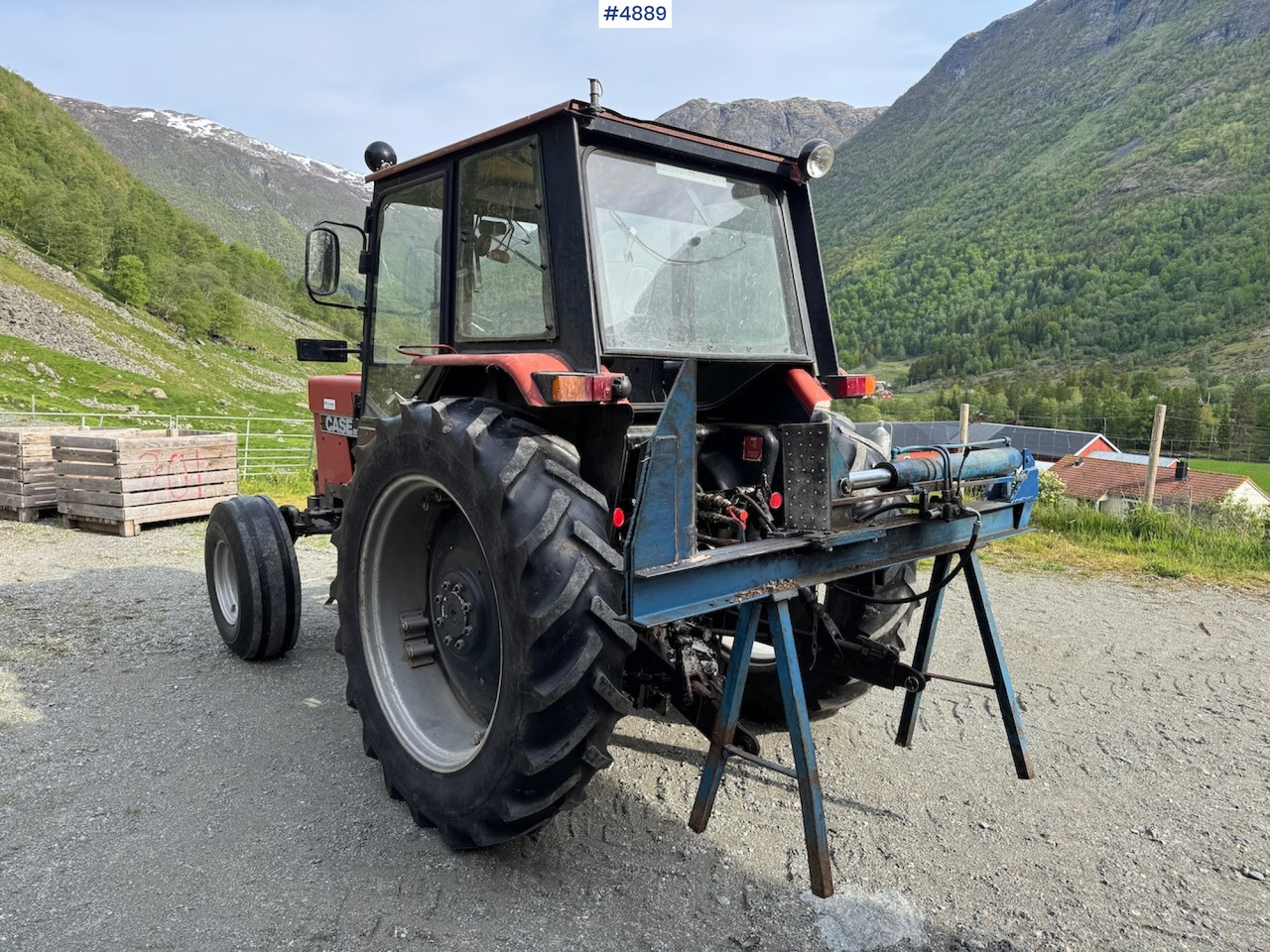 1986 Case International 585 - Tracteur agricole: photos 3 1986 Case International 585 - Tracteur agricole: photos 3