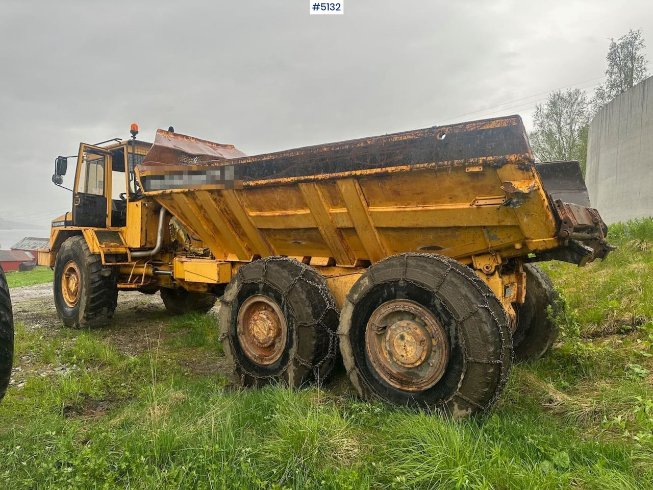 1987 Volvo A20 6x4 dump truck w/ white plates. WATCH VIDEO. - Tombereau articulé: photos 2 1987 Volvo A20 6x4 dump truck w/ white plates. WATCH VIDEO. - Tombereau articulé: photos 2