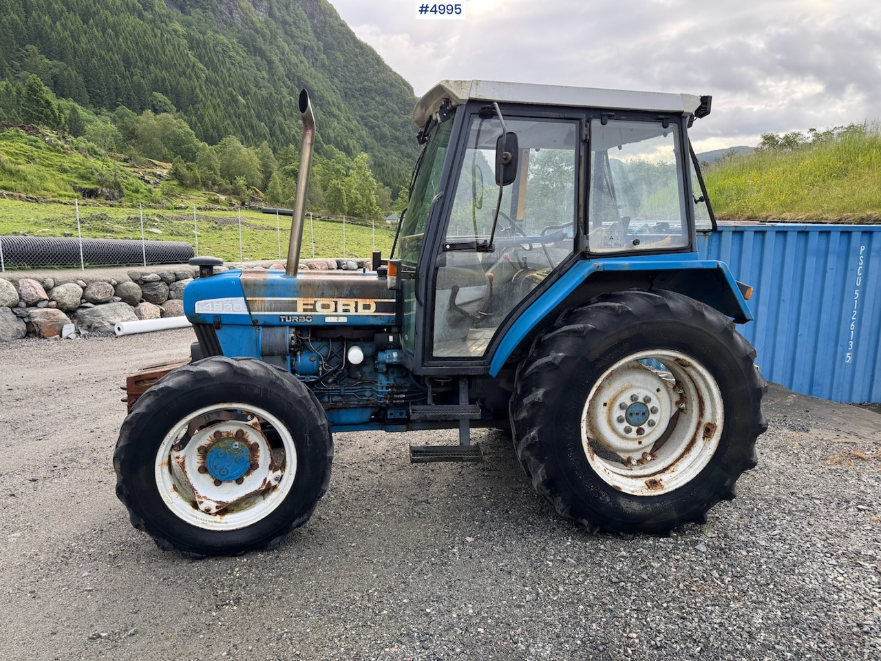 1992 Ford 4830 Turbo w/ twin wheels - Tracteur agricole: photos 2 1992 Ford 4830 Turbo w/ twin wheels - Tracteur agricole: photos 2