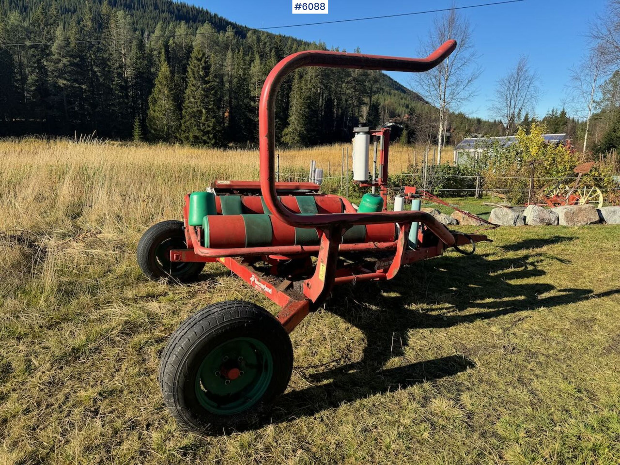 1998 Kverneland 7335 Round bale wrapper - Matériel de fenaison: photos 2 1998 Kverneland 7335 Round bale wrapper - Matériel de fenaison: photos 2