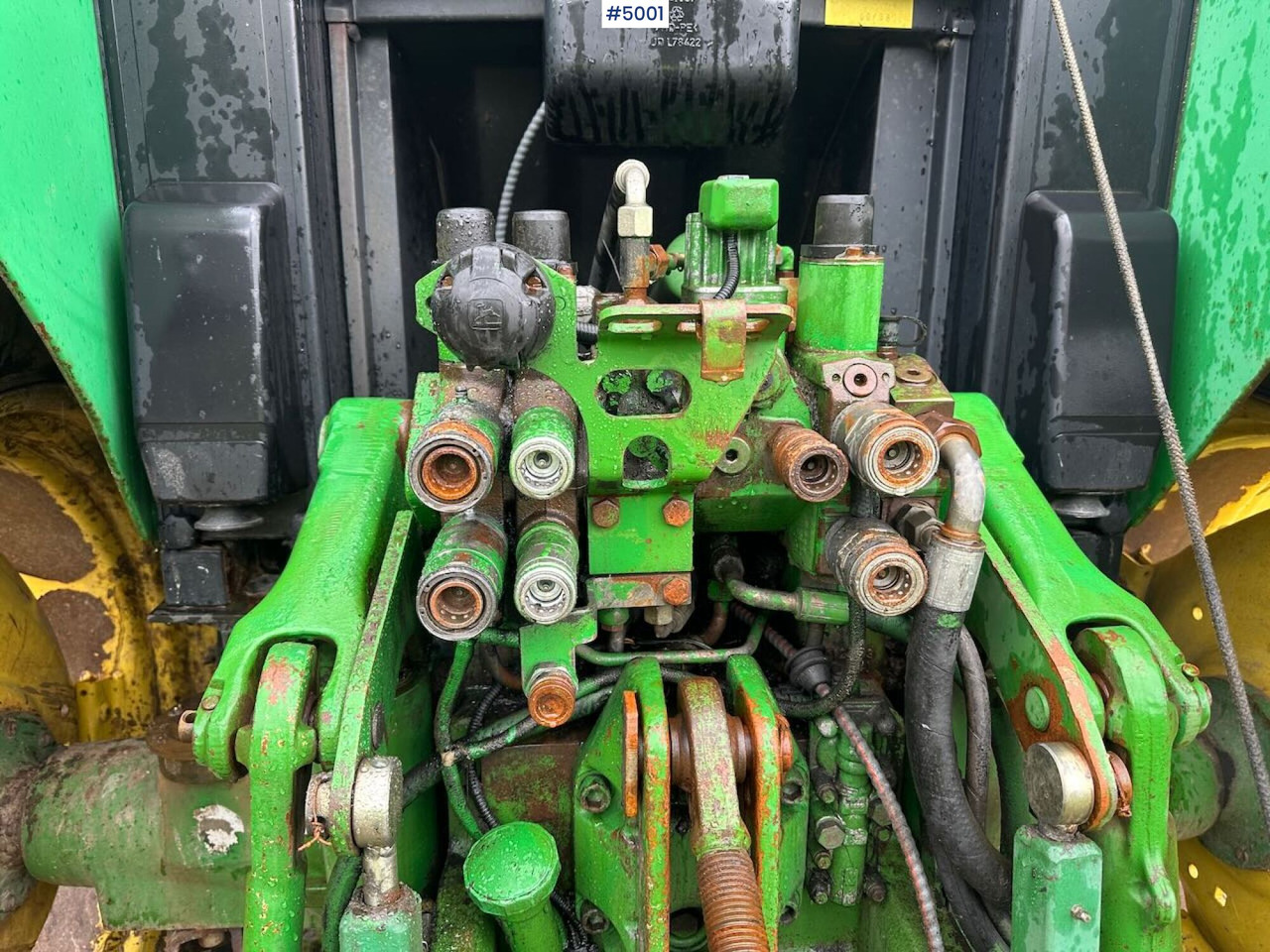 Tracteur agricole 2000 John Deere 6610 4x4 tractor w/ front loader.: photos 16