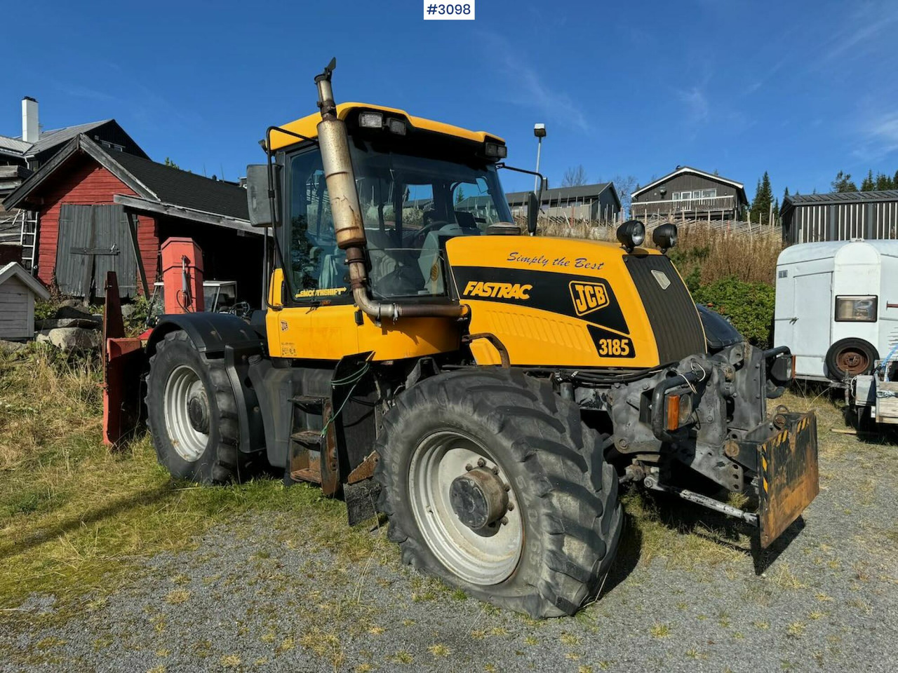 2001 JCB Fastrac 3185 4x4. The plow rigged and two sets of tires. - Tracteur agricole: photos 3 2001 JCB Fastrac 3185 4x4. The plow rigged and two sets of tires. - Tracteur agricole: photos 3