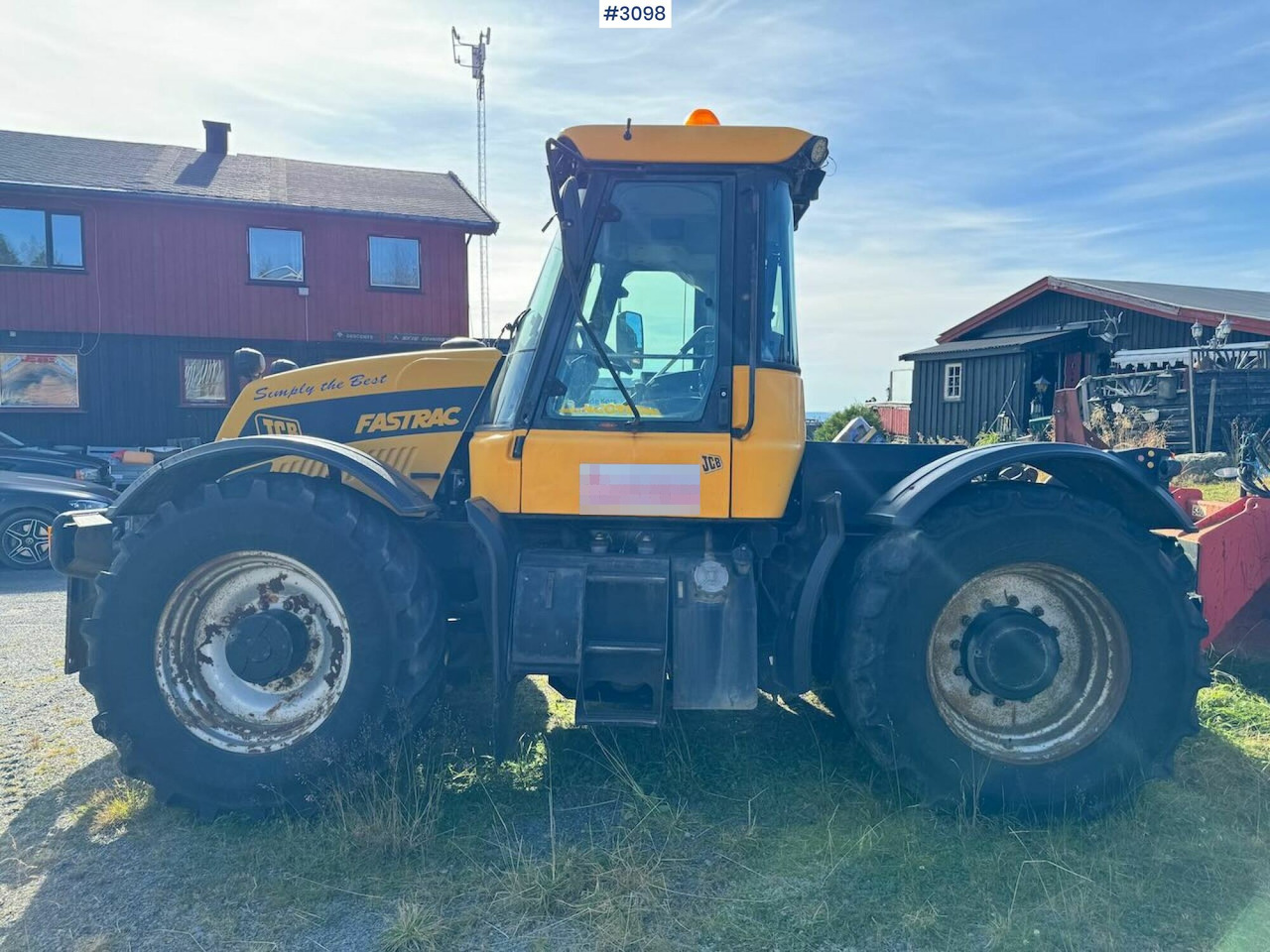 2001 JCB Fastrac 3185 4x4. The plow rigged and two sets of tires. - Tracteur agricole: photos 2 2001 JCB Fastrac 3185 4x4. The plow rigged and two sets of tires. - Tracteur agricole: photos 2