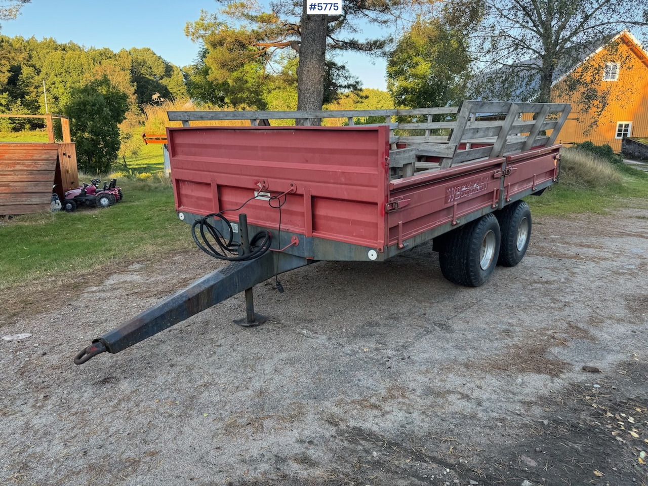 2003 Weckman 90 w/ brakes. - Remorque agricole: photos 2 2003 Weckman 90 w/ brakes. - Remorque agricole: photos 2