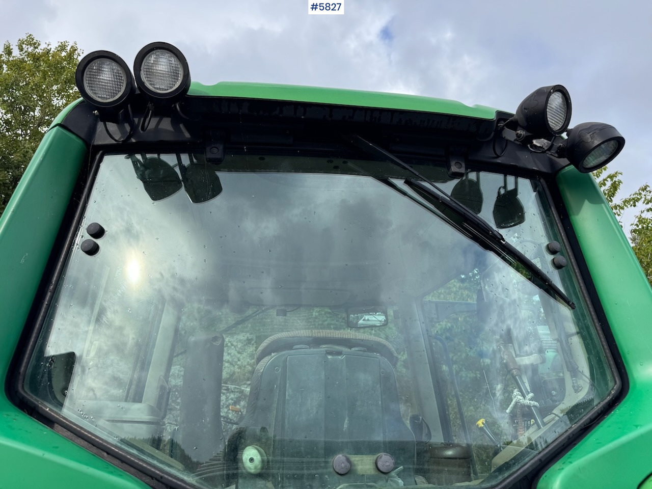 2005 John Deere 6320 w/ front loader. - Tracteur agricole: photos 5 2005 John Deere 6320 w/ front loader. - Tracteur agricole: photos 5