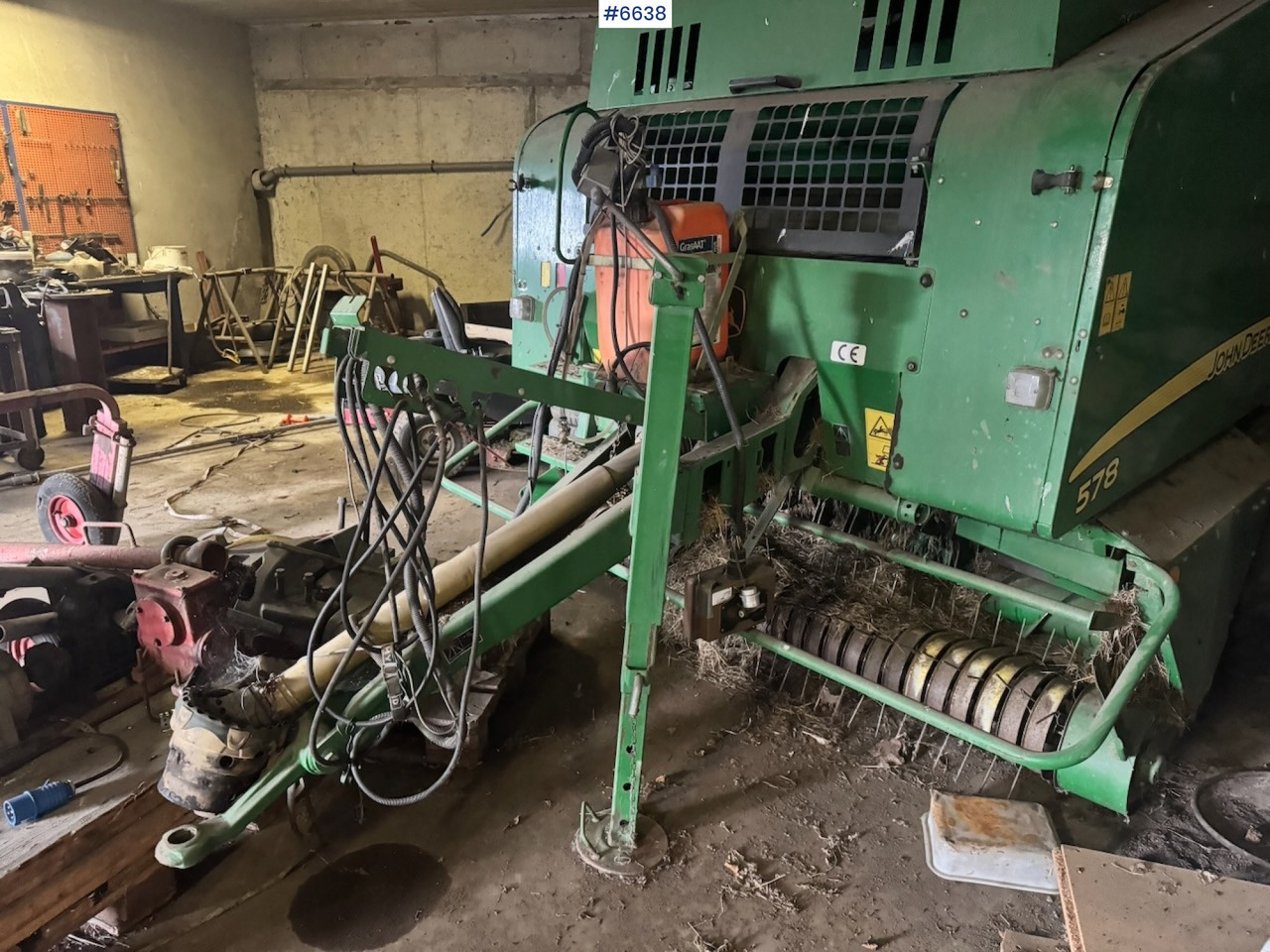 2007 John Deere 578 Round Baler. - Matériel de fenaison: photos 4 2007 John Deere 578 Round Baler. - Matériel de fenaison: photos 4
