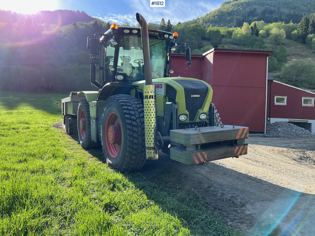 2009 Claas Xerion 3800 - Tracteur agricole: photos 3 2009 Claas Xerion 3800 - Tracteur agricole: photos 3