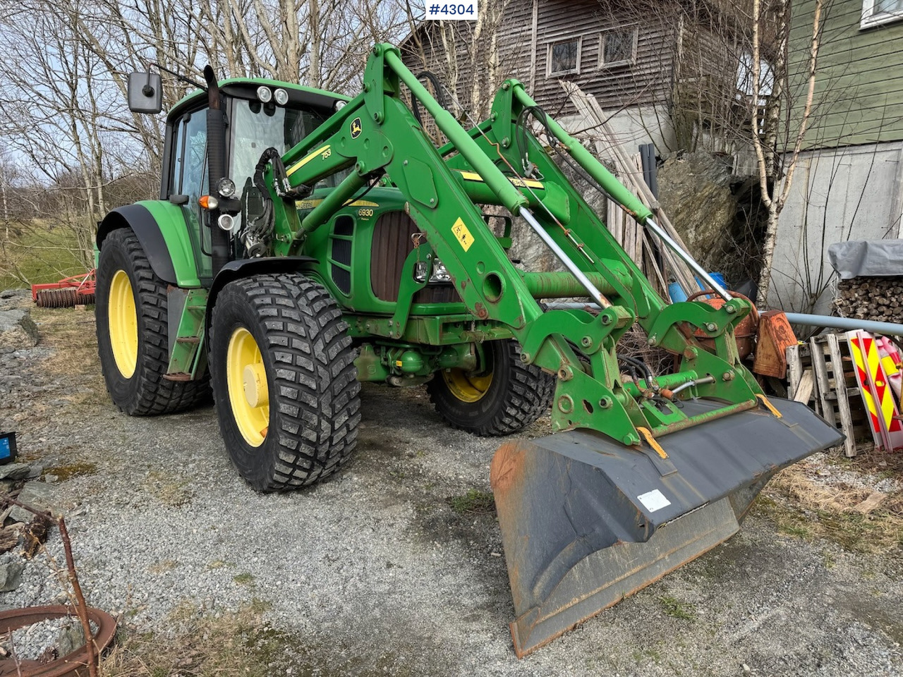 2009 John Deere 6930 Premium w/front loader - Tracteur agricole: photos 2 2009 John Deere 6930 Premium w/front loader - Tracteur agricole: photos 2