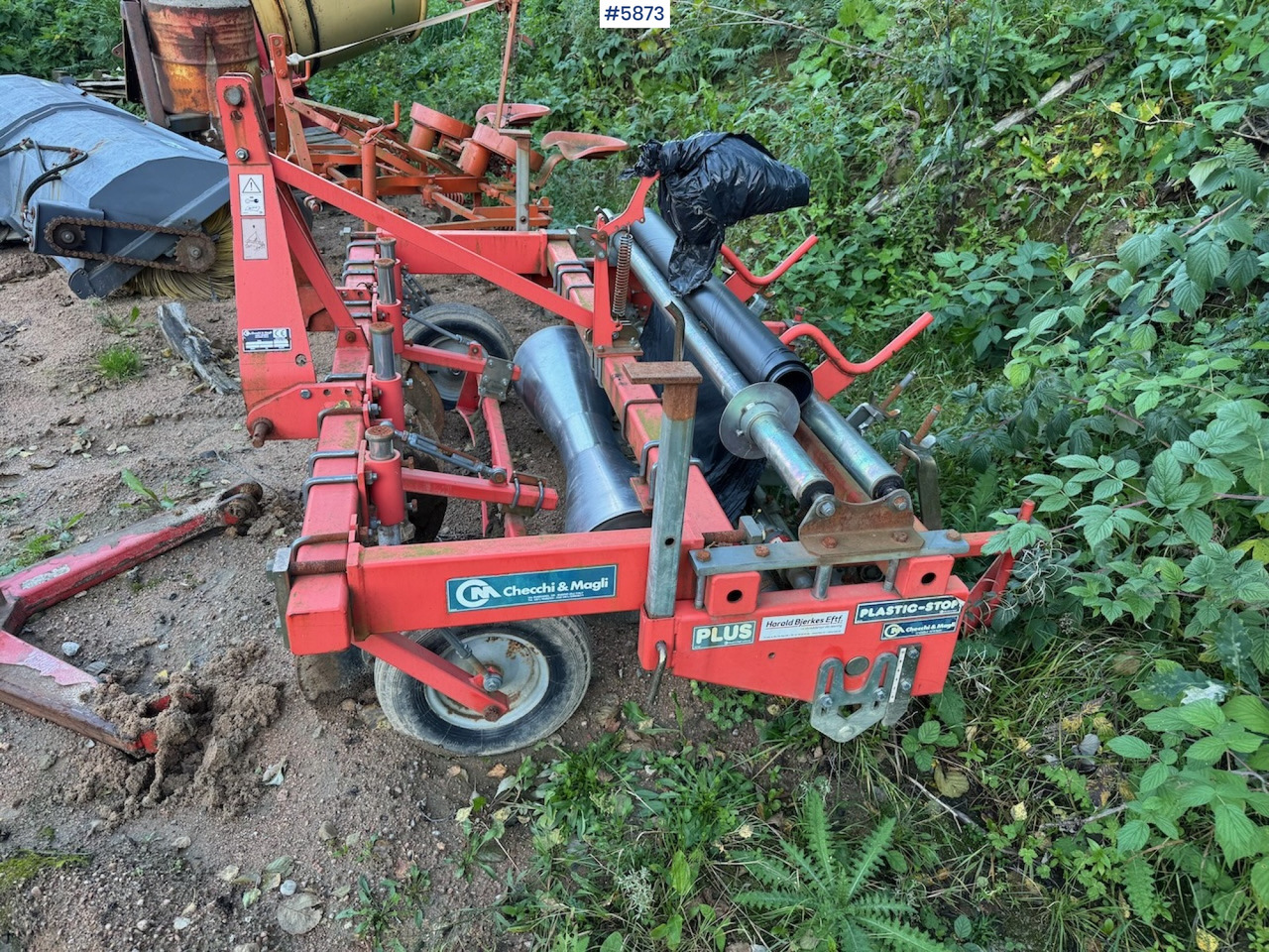 2012 Checchi and Magli PS 14 Plus Plastlayer - Outils du sol: photos 3 2012 Checchi and Magli PS 14 Plus Plastlayer - Outils du sol: photos 3