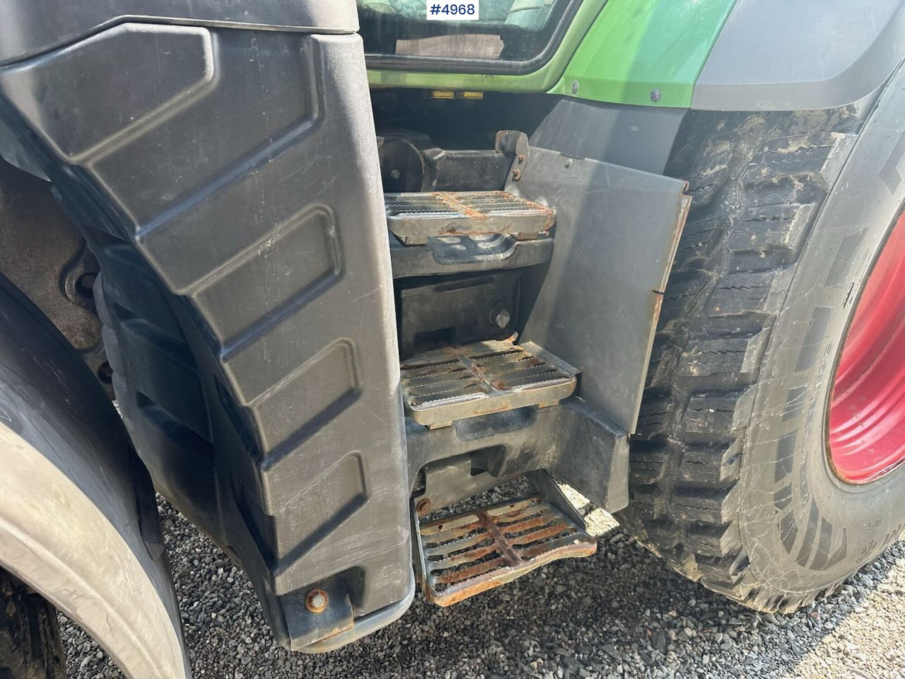 Tracteur agricole 2017 Fendt 516 Vario Profi Plus m/ Frontlaster: photos 29