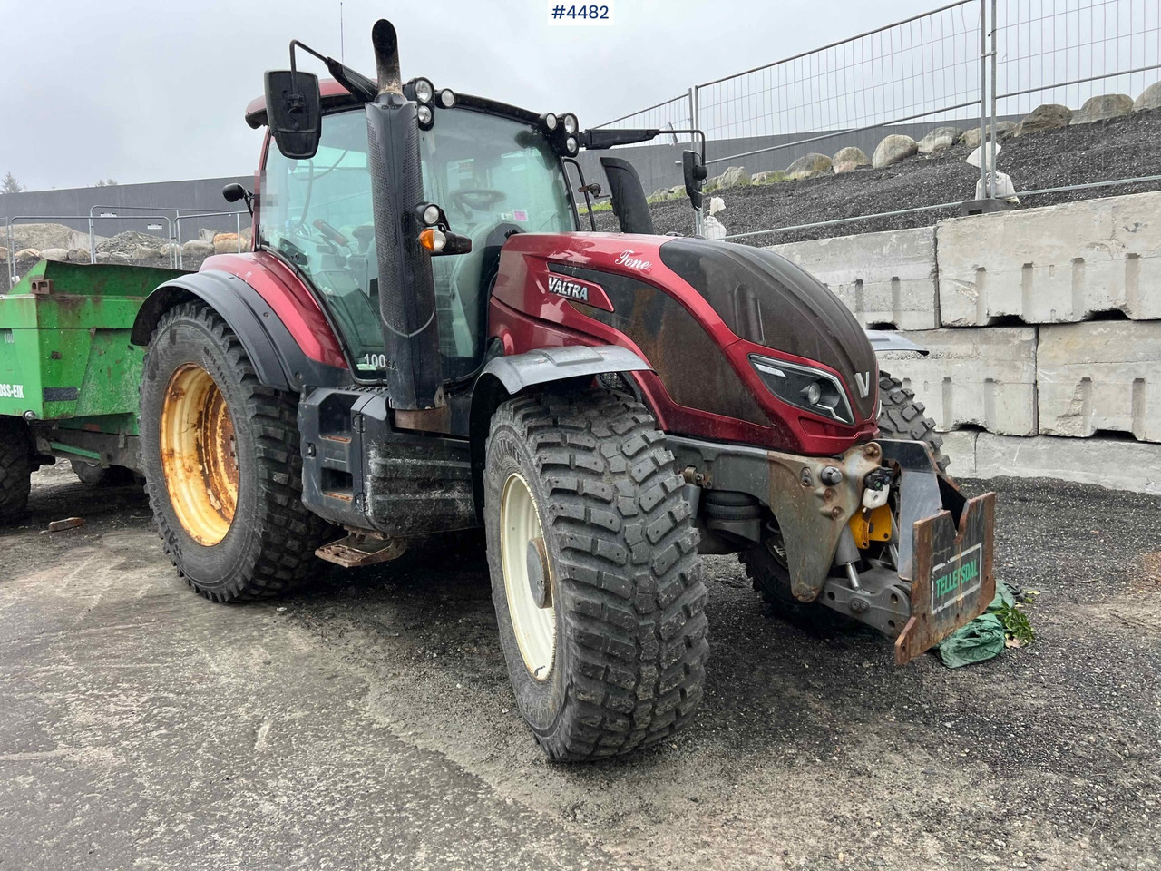 Tracteur agricole 2017 Valtra T234 tractor Plow rigged Tractor: photos 16