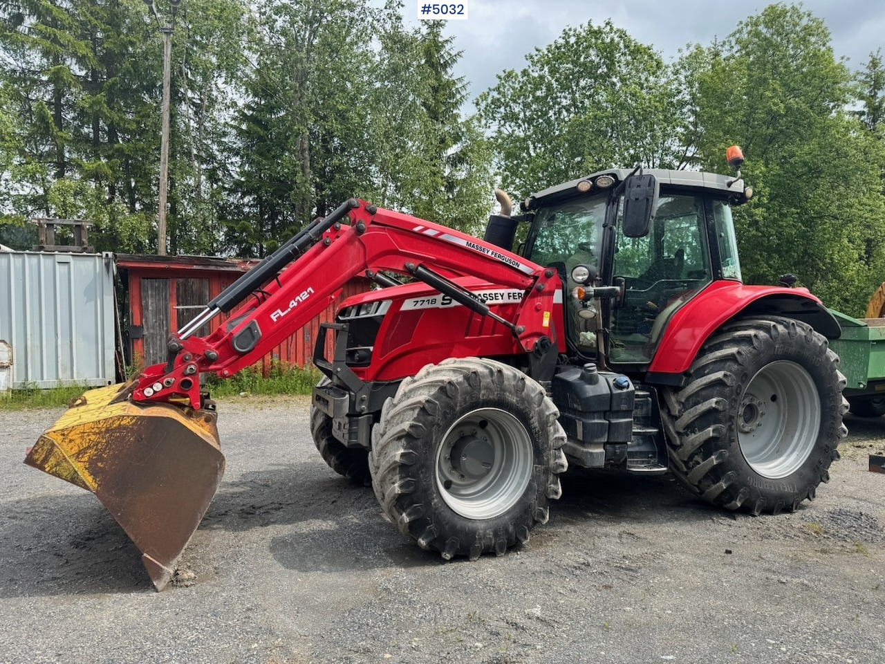 2018 Massey Ferguson 7788 4x4 w/ Front loader and bucket. - Tracteur agricole: photos 2 2018 Massey Ferguson 7788 4x4 w/ Front loader and bucket. - Tracteur agricole: photos 2