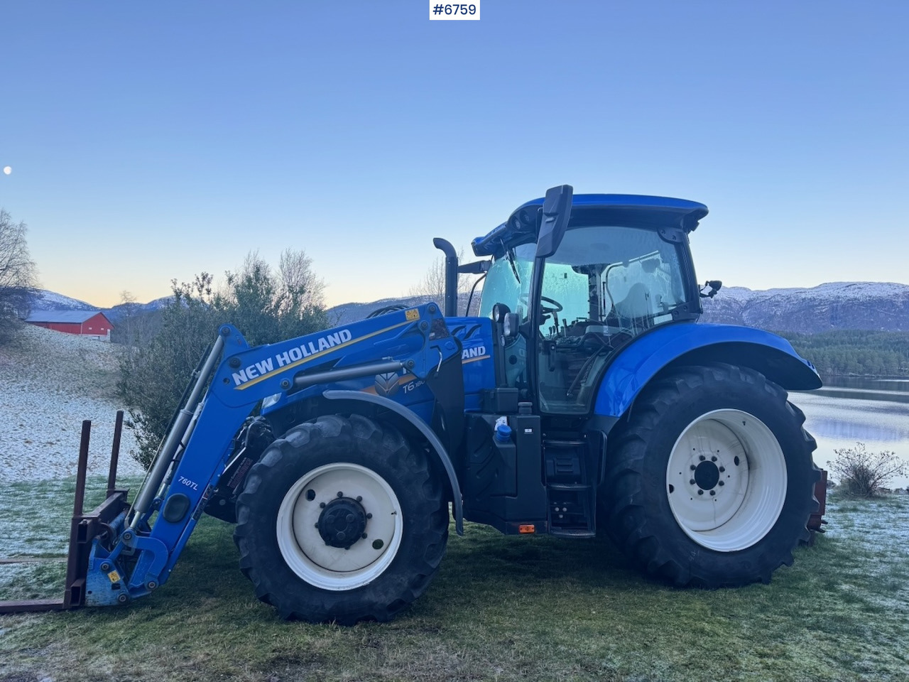 2021 New Holland T6.180 w/ Front loader, 2 sets of tires and Front hydraulics. 2100 hours. - Tracteur agricole: photos 3 2021 New Holland T6.180 w/ Front loader, 2 sets of tires and Front hydraulics. 2100 hours. - Tracteur agricole: photos 3