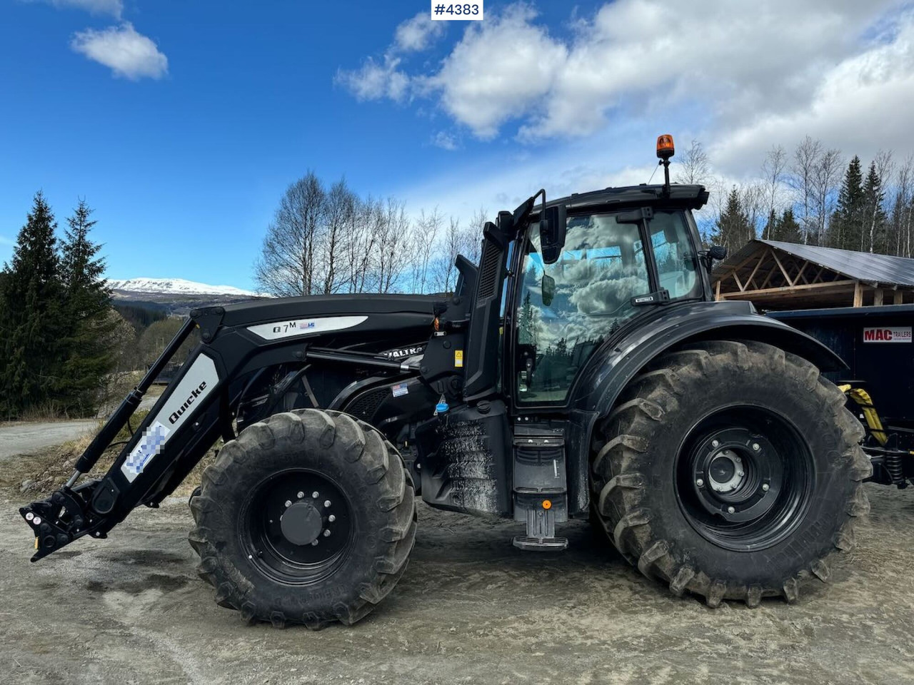 Crédit-bail de  2021 Valtra T234 Versu w/ Quicke Q7 Front Loader 2021 Valtra T234 Versu w/ Quicke Q7 Front Loader: photos 8