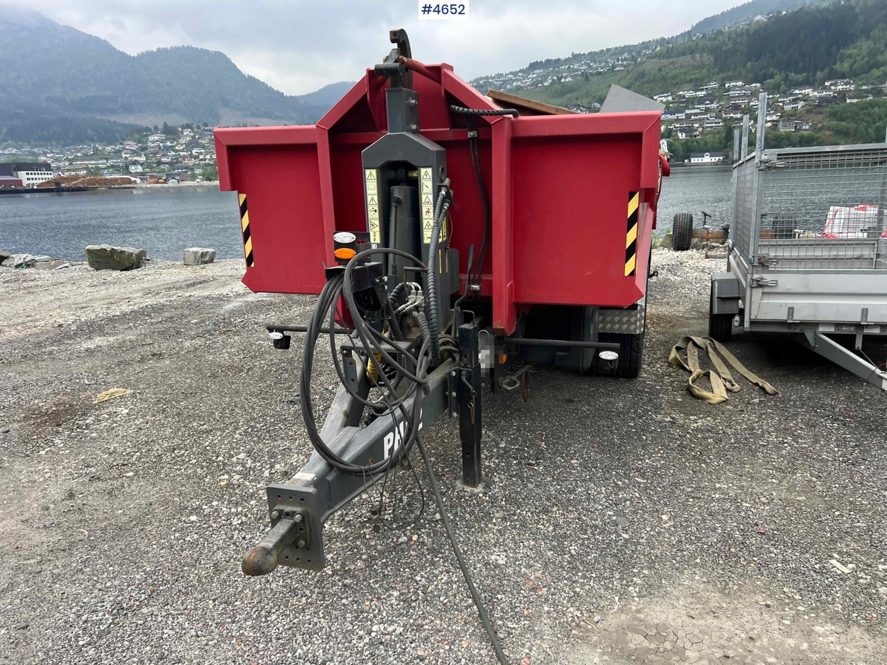 2022 Metaltech PH-12 hook trailer for tractor w/ 2 hook boxes - Benne agricole: photos 5 2022 Metaltech PH-12 hook trailer for tractor w/ 2 hook boxes - Benne agricole: photos 5