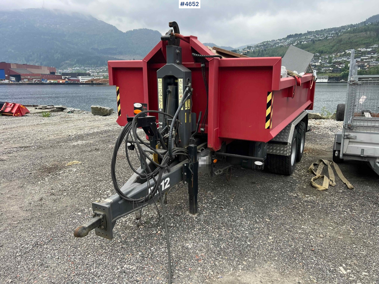 2022 Metaltech PH-12 hook trailer for tractor w/ 2 hook boxes - Benne agricole: photos 4 2022 Metaltech PH-12 hook trailer for tractor w/ 2 hook boxes - Benne agricole: photos 4