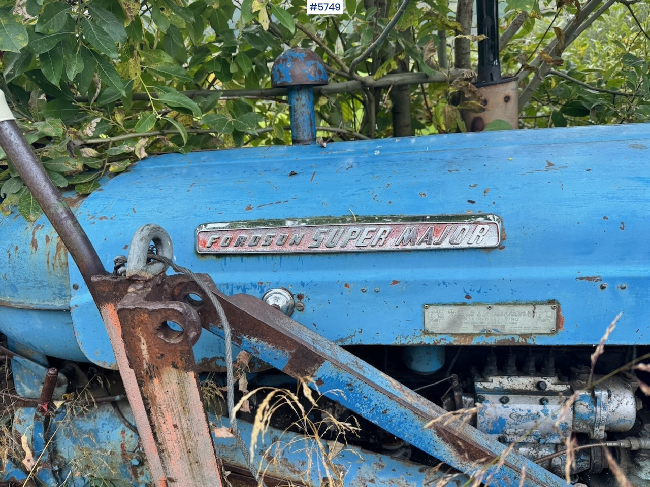 Ca. 1961 Fordson Super Major 4×2 Tractor w/ Bucket - Tracteur agricole: photos 5 Ca. 1961 Fordson Super Major 4×2 Tractor w/ Bucket - Tracteur agricole: photos 5