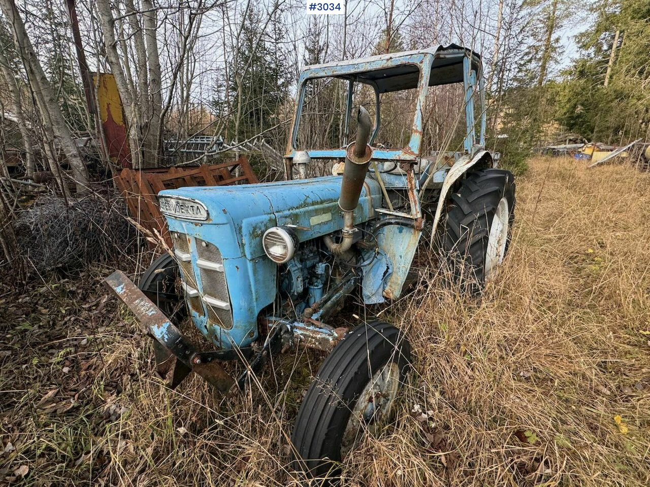 Ford Super Dexta. Rep object. - Tracteur agricole: photos 1 Ford Super Dexta. Rep object. - Tracteur agricole: photos 1