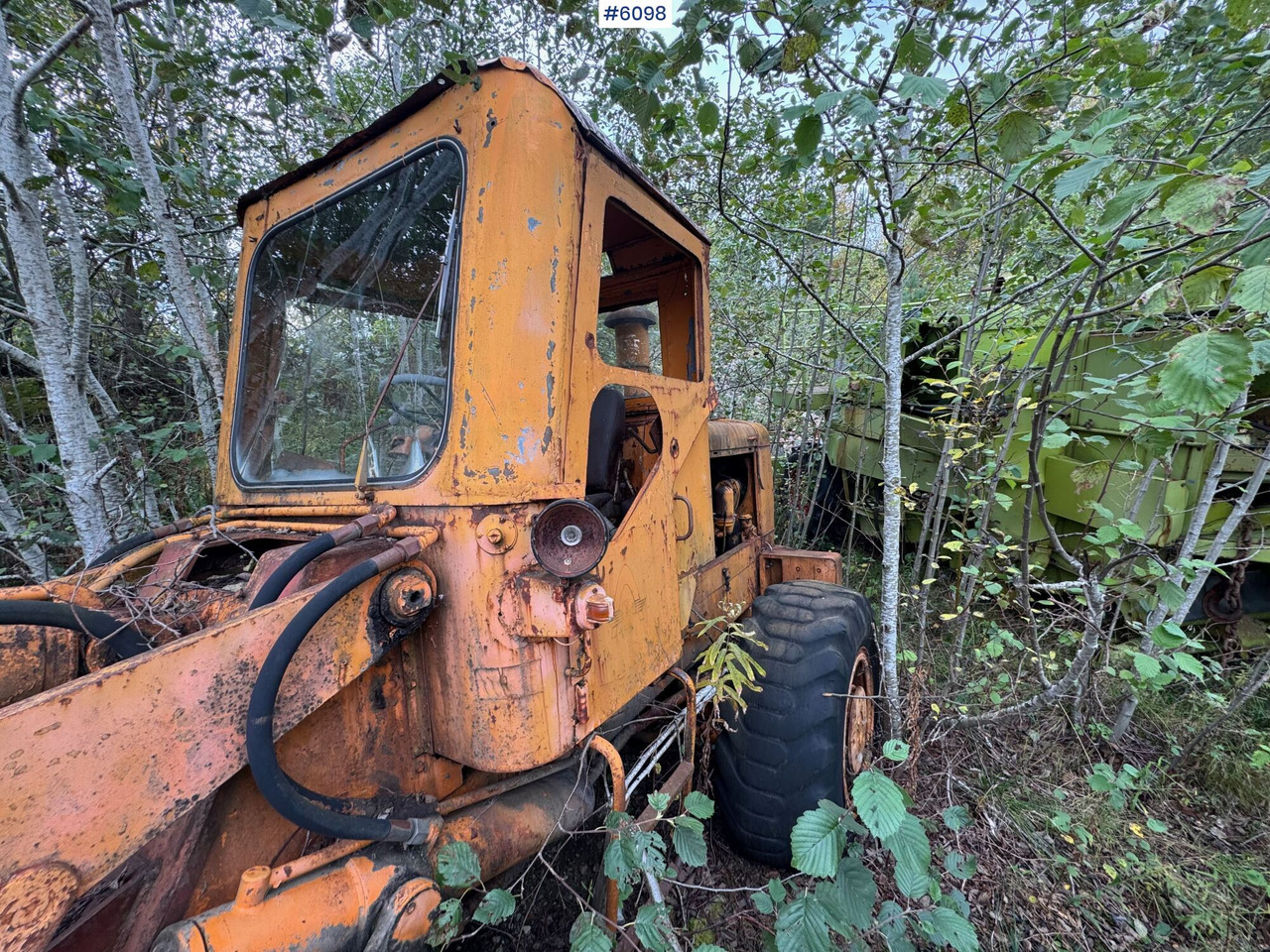 Hanomag wheel loader with bucket – repair object - Chargeuse sur pneus: photos 5 Hanomag wheel loader with bucket – repair object - Chargeuse sur pneus: photos 5