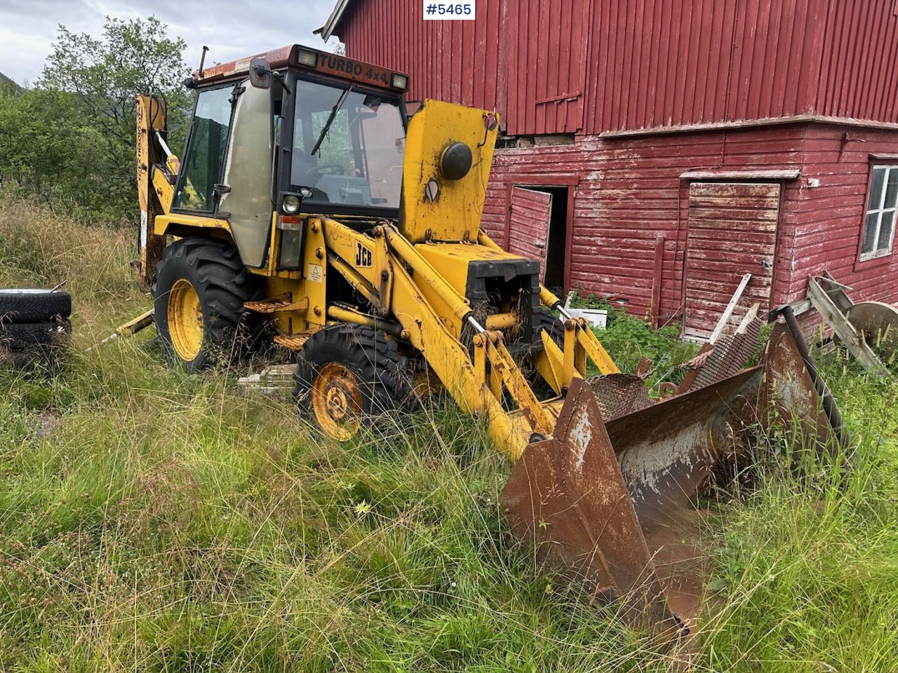 JCB Turbo 4x4 backhoe loader w/ pallet forks. Partial REP object. - Tracteur agricole: photos 2 JCB Turbo 4x4 backhoe loader w/ pallet forks. Partial REP object. - Tracteur agricole: photos 2