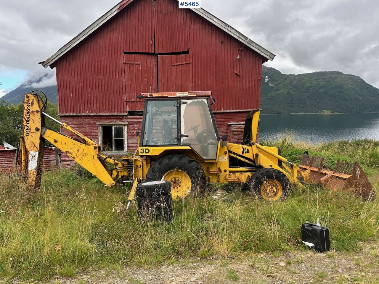 JCB Turbo 4x4 backhoe loader w/ pallet forks. Partial REP object. - Tracteur agricole: photos 3 JCB Turbo 4x4 backhoe loader w/ pallet forks. Partial REP object. - Tracteur agricole: photos 3