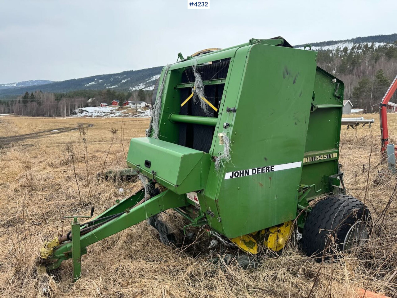 John Deere 545 Round baler - Matériel de fenaison: photos 1 John Deere 545 Round baler - Matériel de fenaison: photos 1