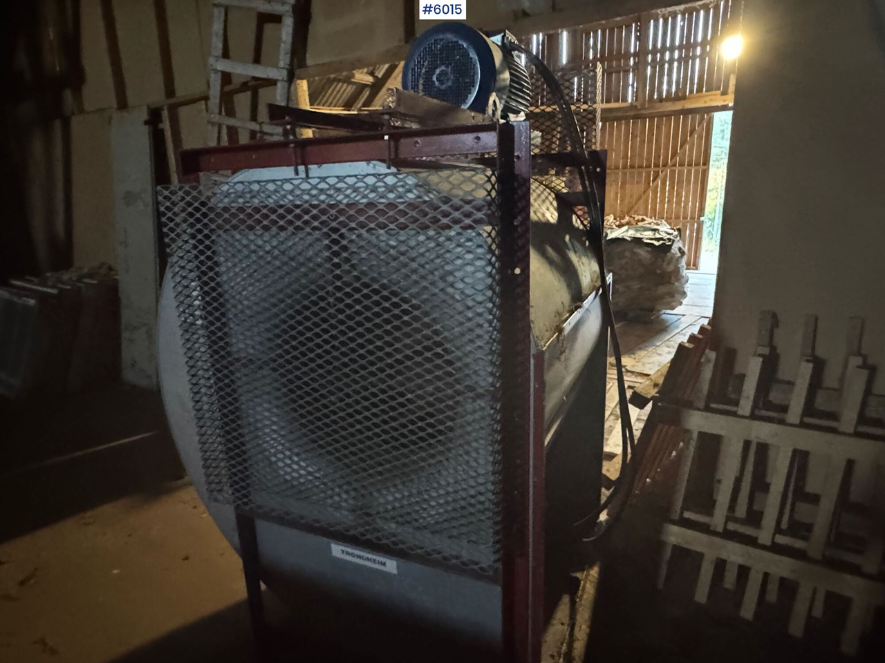 TKS hay dryer w/ cannon and telescopic tube - Matériel de fenaison: photos 4 TKS hay dryer w/ cannon and telescopic tube - Matériel de fenaison: photos 4