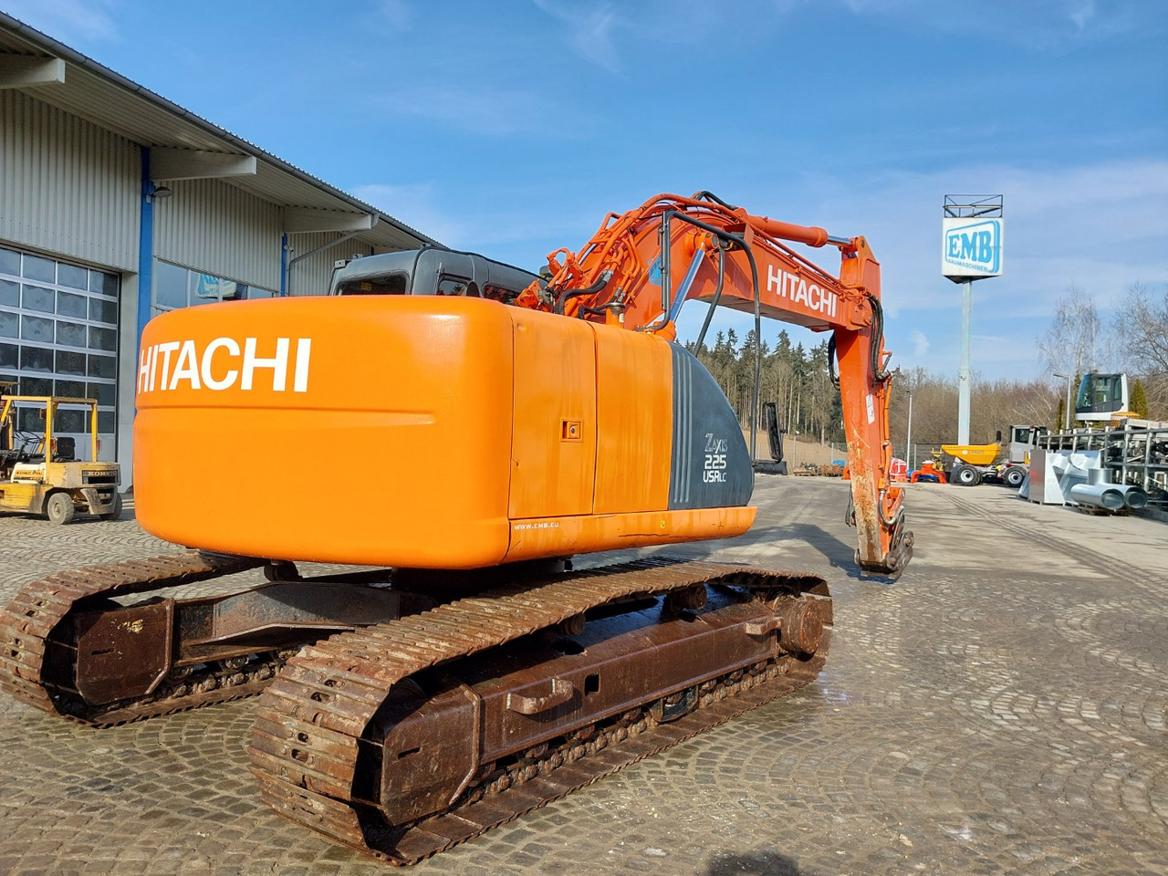 Hitachi ZX225USRLC - Pelle sur chenille: photos 3 Hitachi ZX225USRLC - Pelle sur chenille: photos 3