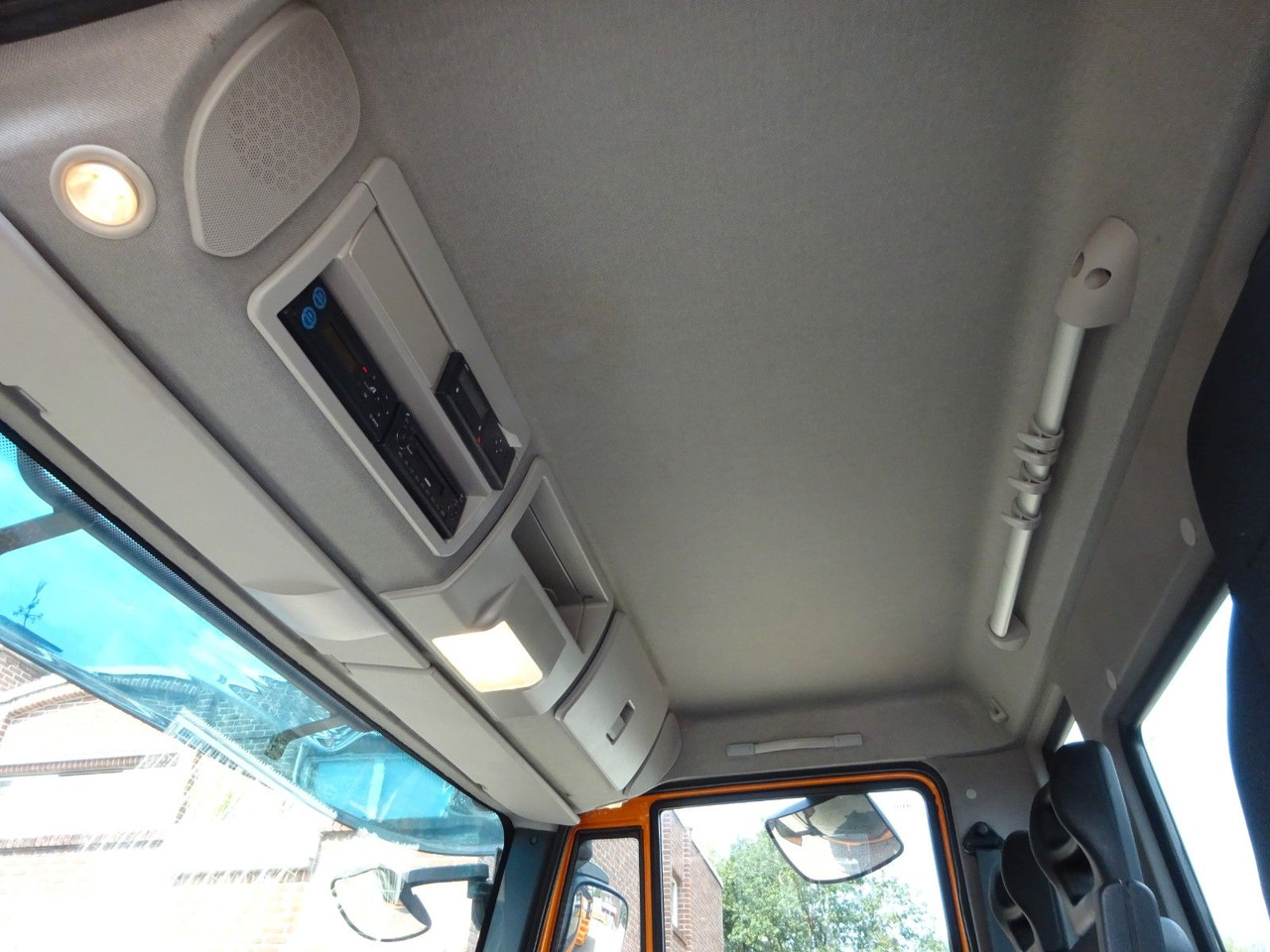 Camion benne Iveco 120-210 MEILLER 3Skipper CNG GAS 4x2: photos 17 Camion benne Iveco 120-210 MEILLER 3Skipper CNG GAS 4x2: photos 17